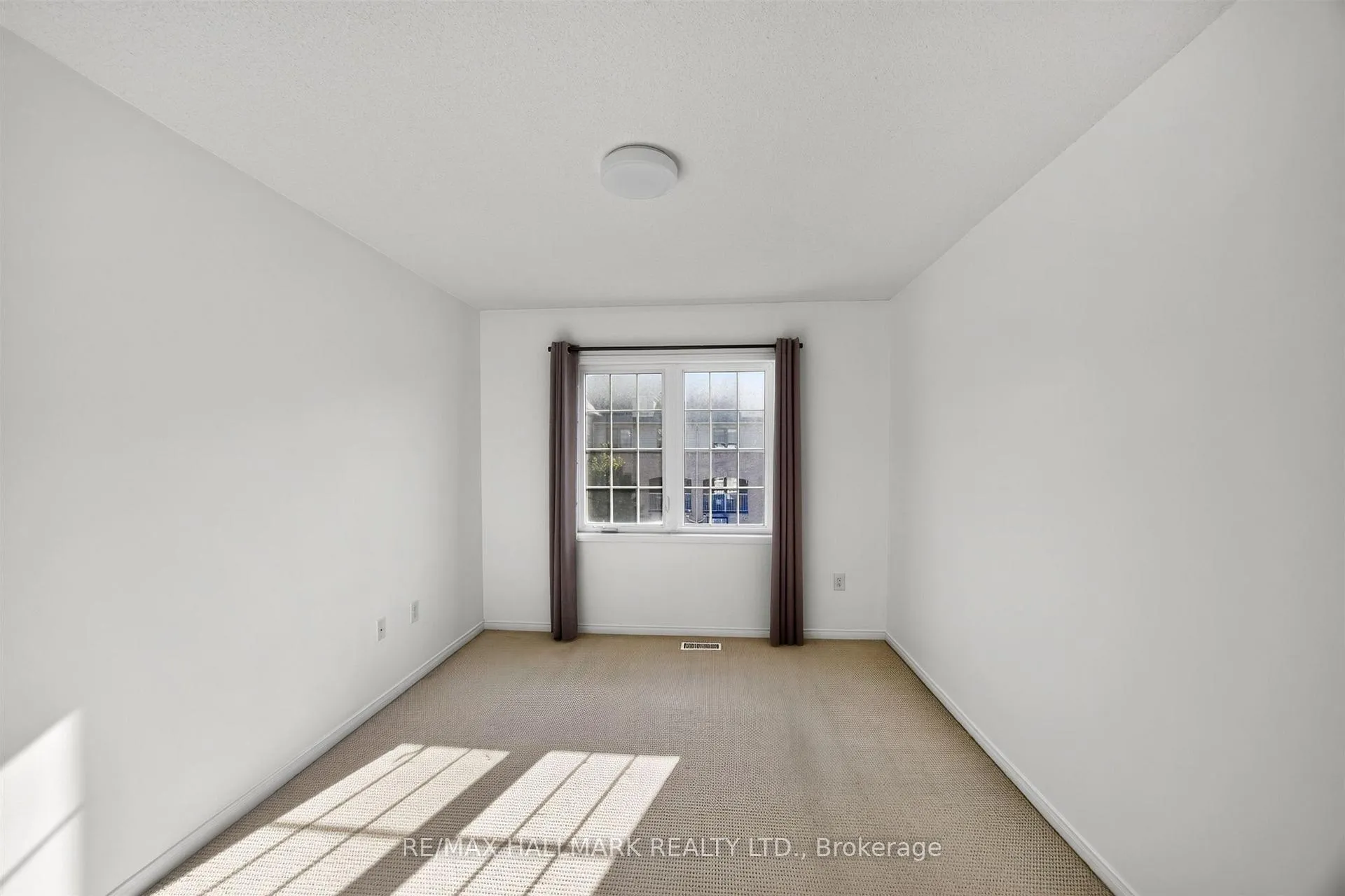 Photo 62 of 10 Linnell Street, Ajax, Central East — HOMEH