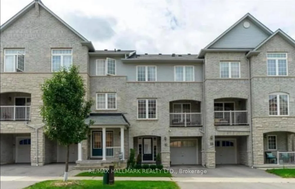 Photo 2 of 10 Linnell Street, Ajax, Central East — HOMEH