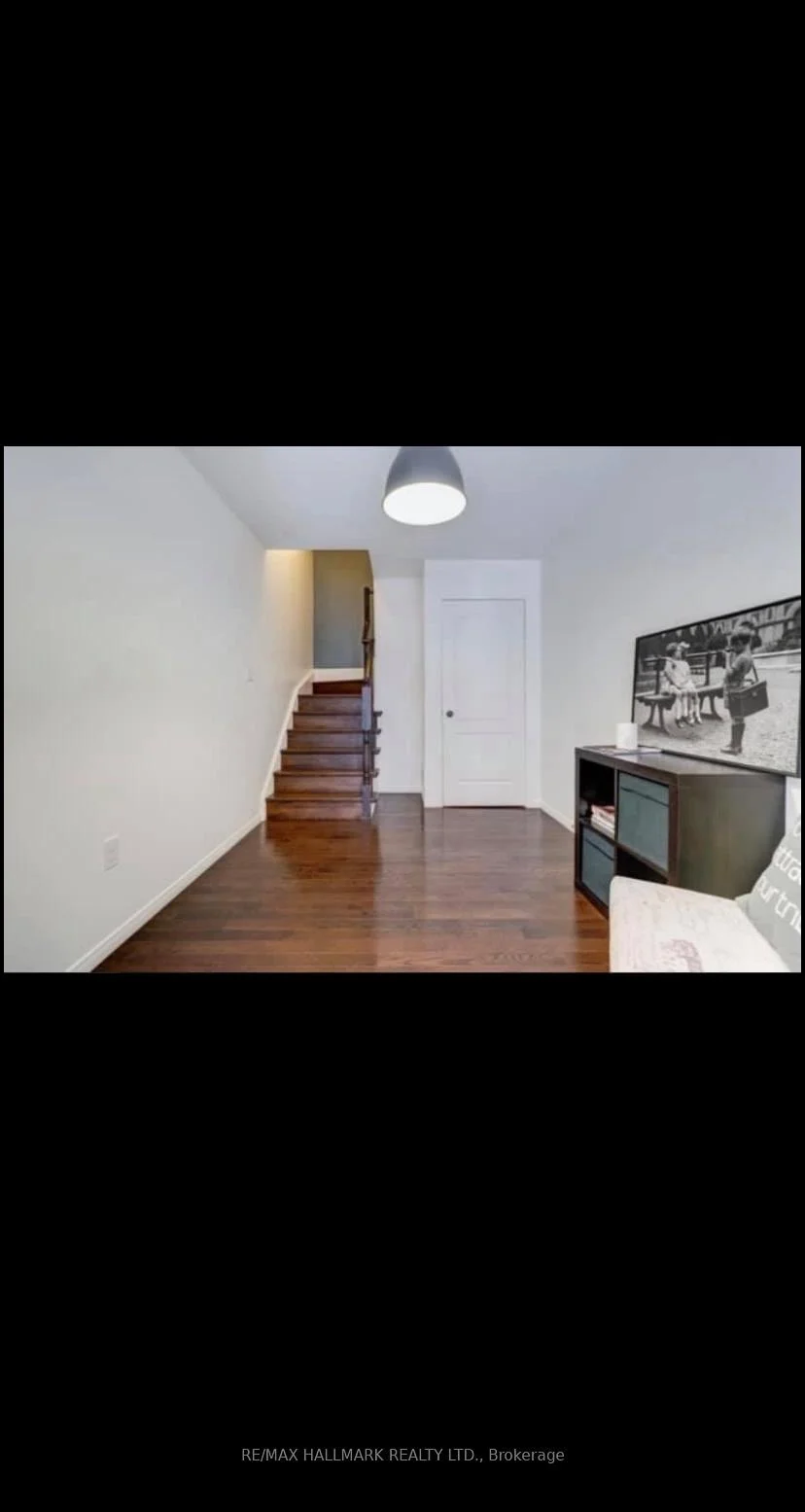 Photo 5 of 10 Linnell Street, Ajax, Central East — HOMEH