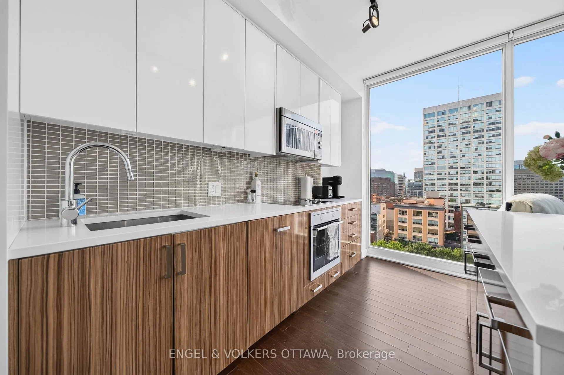 Photo 10 of Unit 1011, 300 Lisgar Street, Ottawa, Ottawa Centre — HOMEH