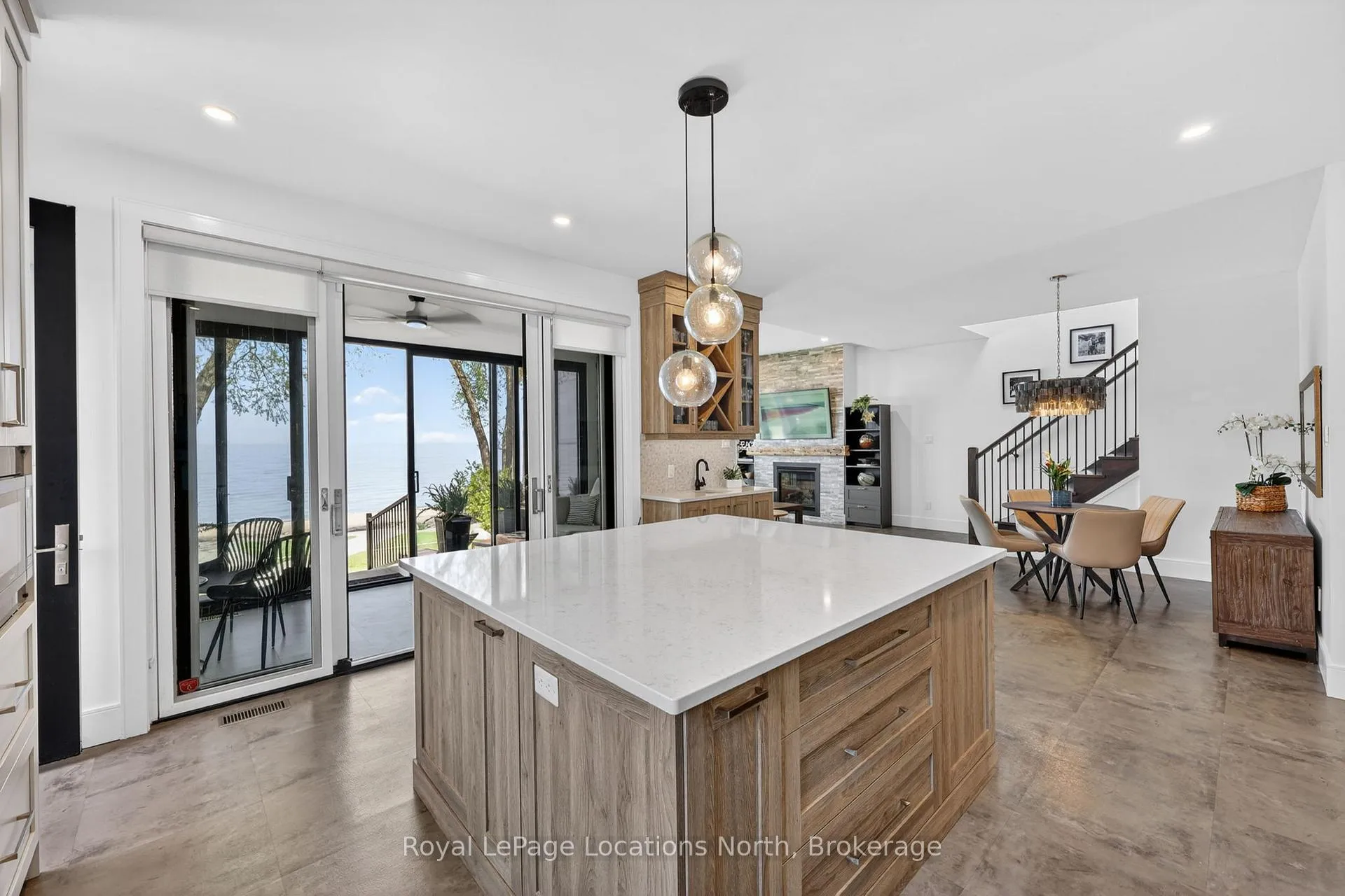 Photo 8 of 2206 Tiny Beaches Road S, Tiny, Rural Tiny — HOMEH