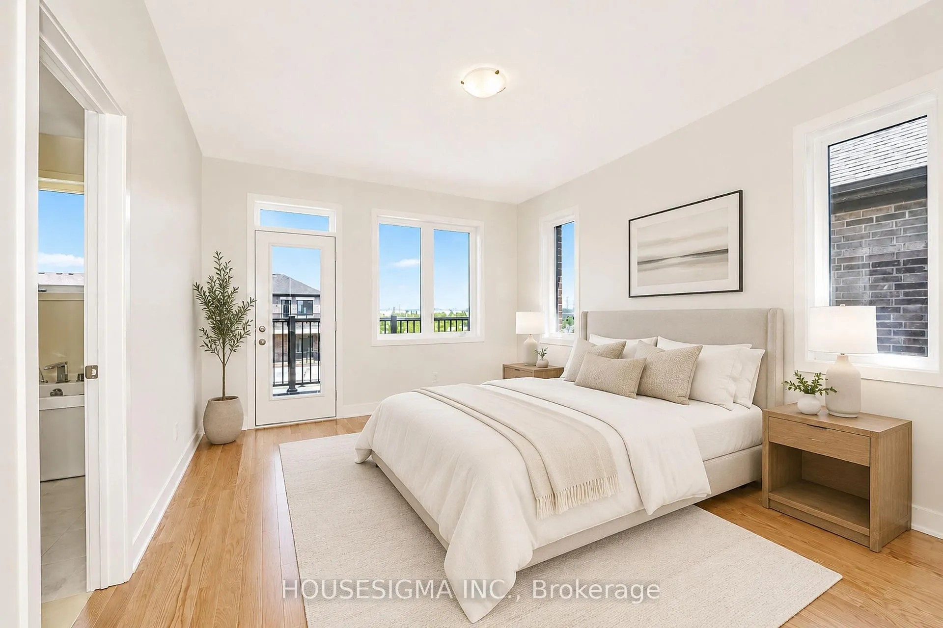 Photo 4 of 66 Robert Eaton Avenue, Markham, Middlefield — HOMEH