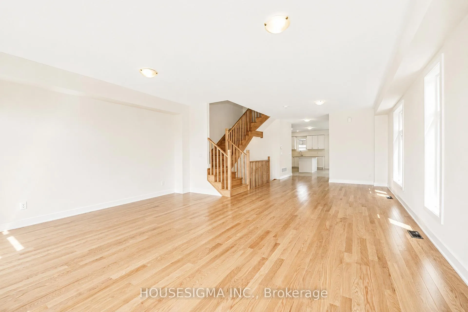 Photo 17 of 66 Robert Eaton Avenue, Markham, Middlefield — HOMEH
