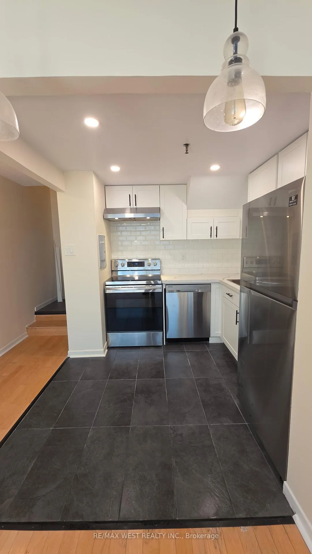 Photo 14 of Unit 411, 71 Front Street, Toronto, Waterfront Communities — HOMEH