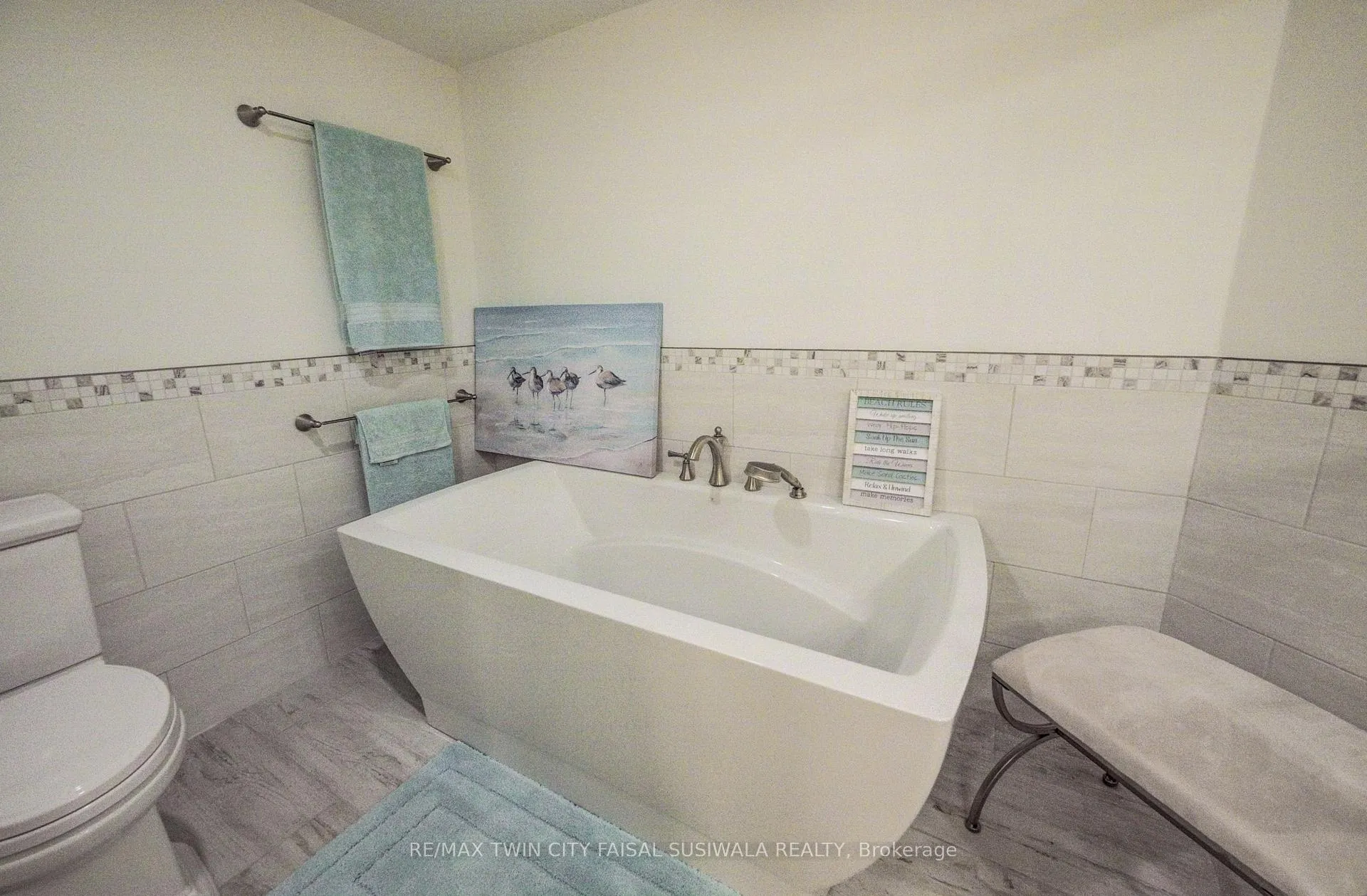 Photo 32 of Unit 102, 9 Pine Street, Lambton Shores — HOMEH