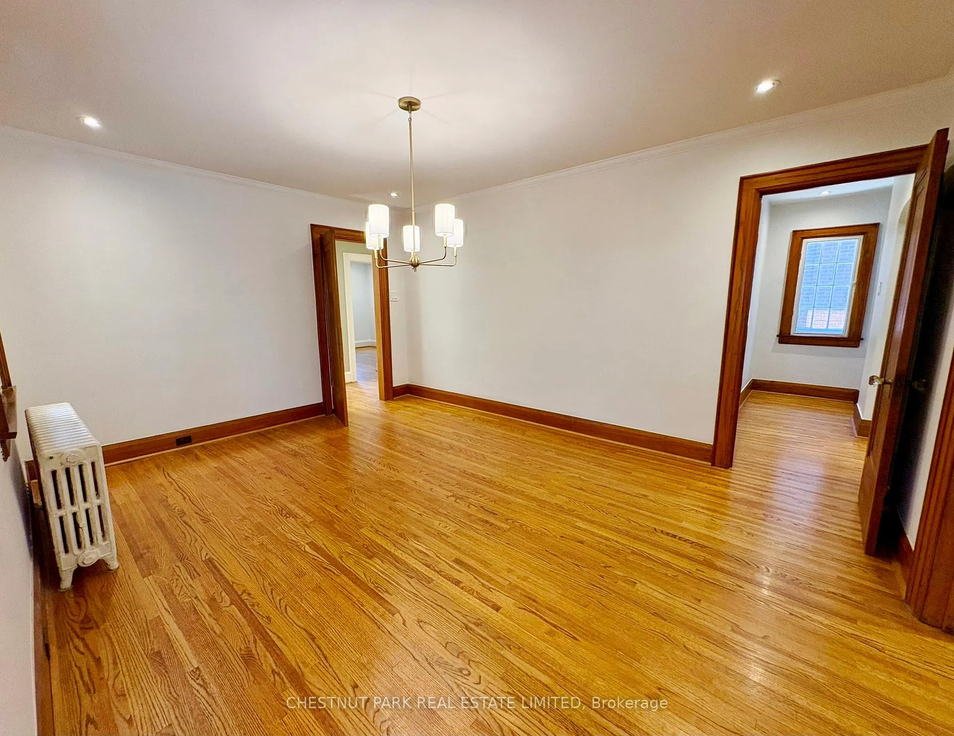 Photo 12 of 18 Servington Crescent, Toronto, Mount Pleasant West — HOMEH