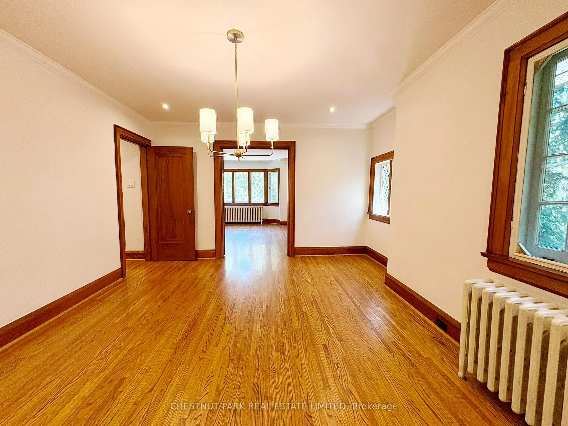 Photo 14 of 18 Servington Crescent, Toronto, Mount Pleasant West — HOMEH