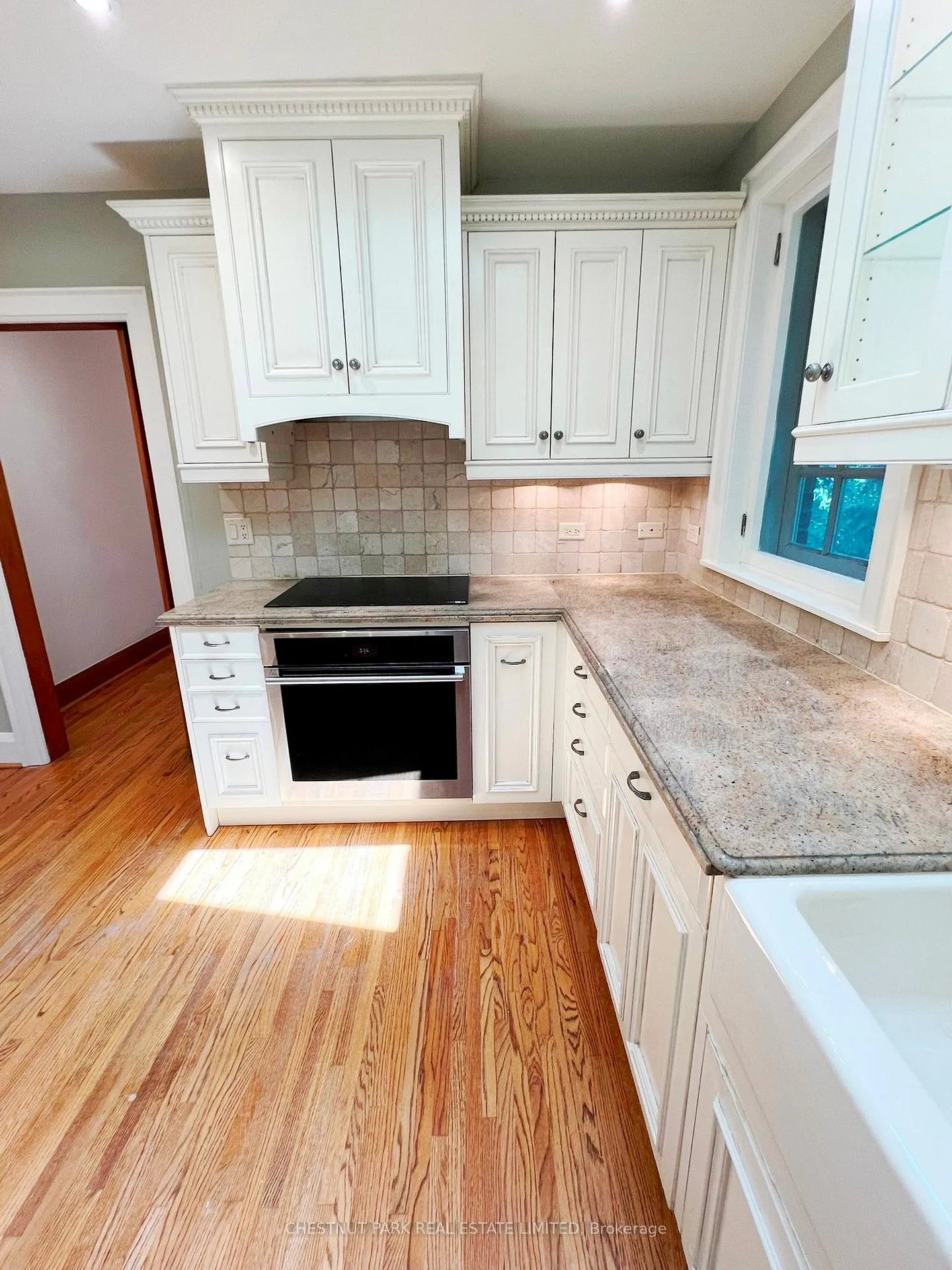 Photo 20 of 18 Servington Crescent, Toronto, Mount Pleasant West — HOMEH