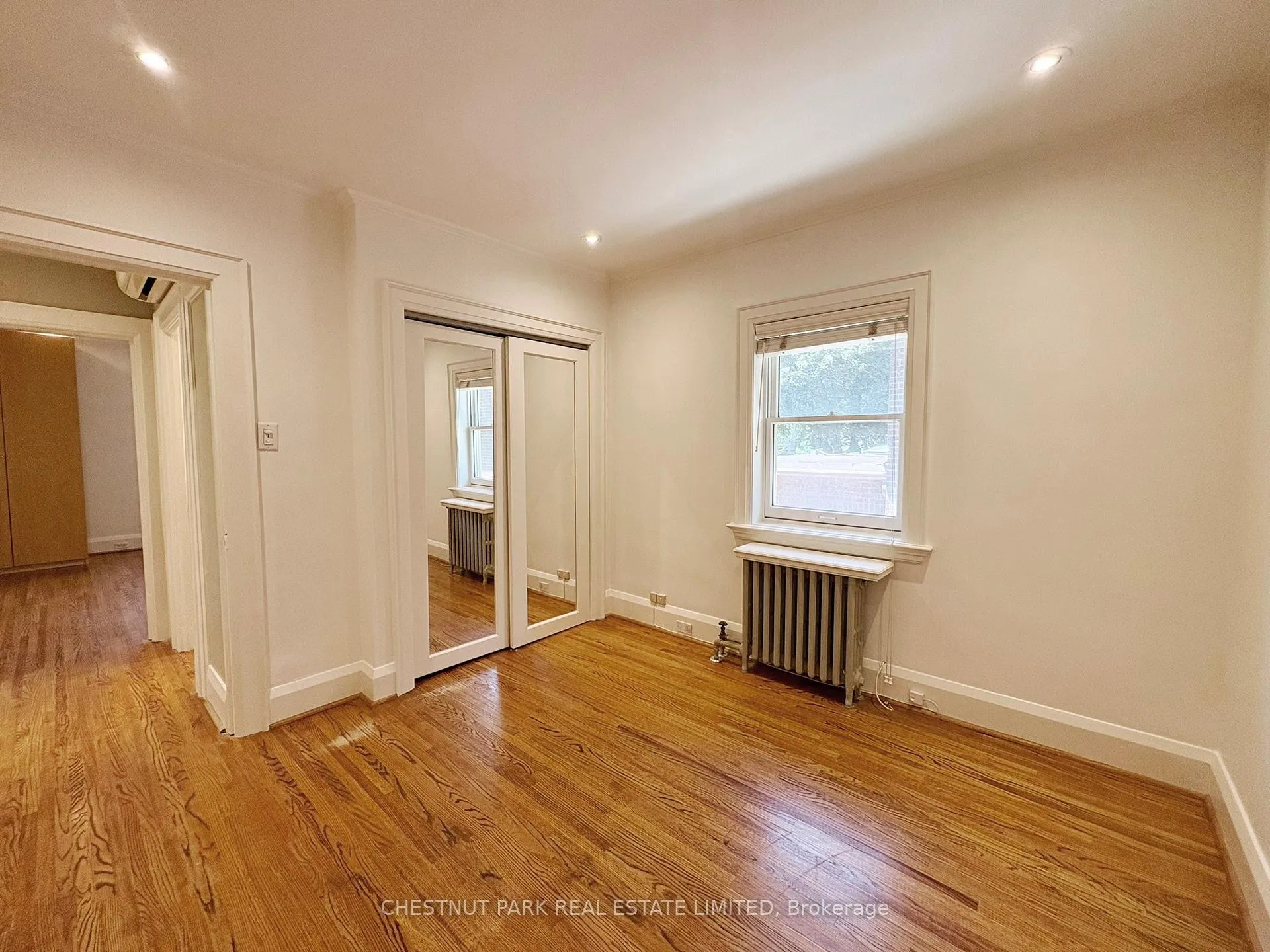 Photo 29 of 18 Servington Crescent, Toronto, Mount Pleasant West — HOMEH