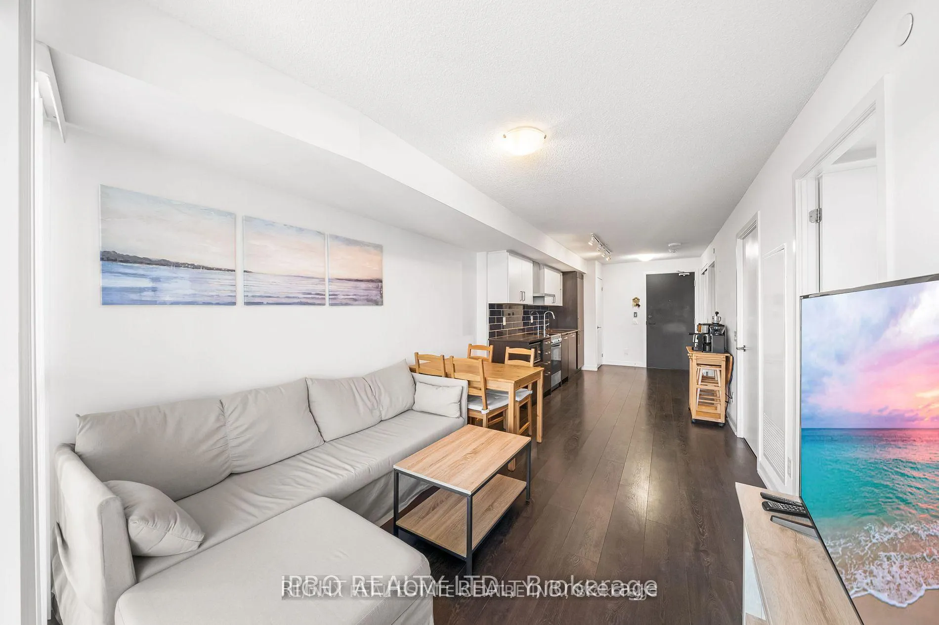 Photo 11 of Unit 2409, 125 Redpath Avenue, Toronto, Mount Pleasant West — HOMEH