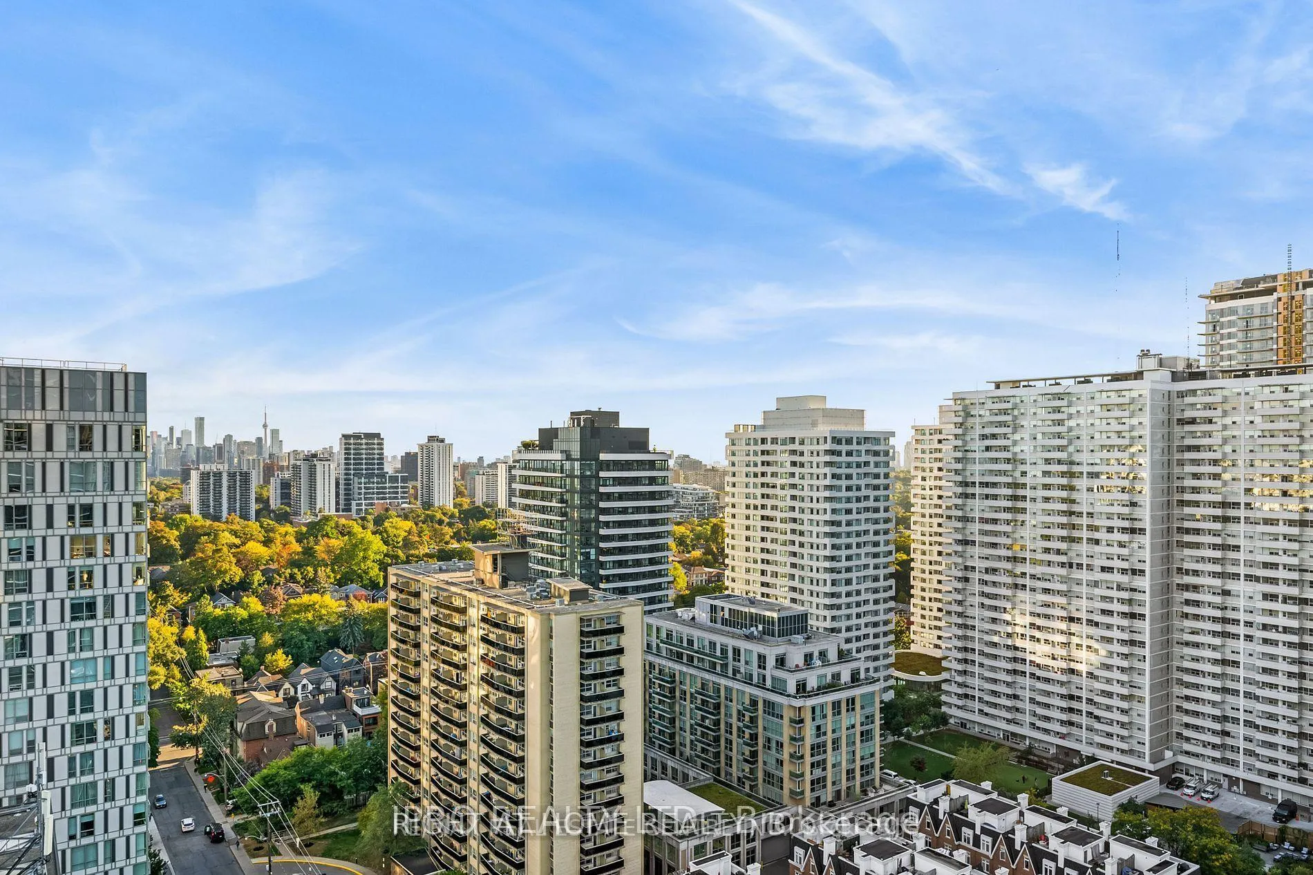 Photo 26 of Unit 2409, 125 Redpath Avenue, Toronto, Mount Pleasant West — HOMEH
