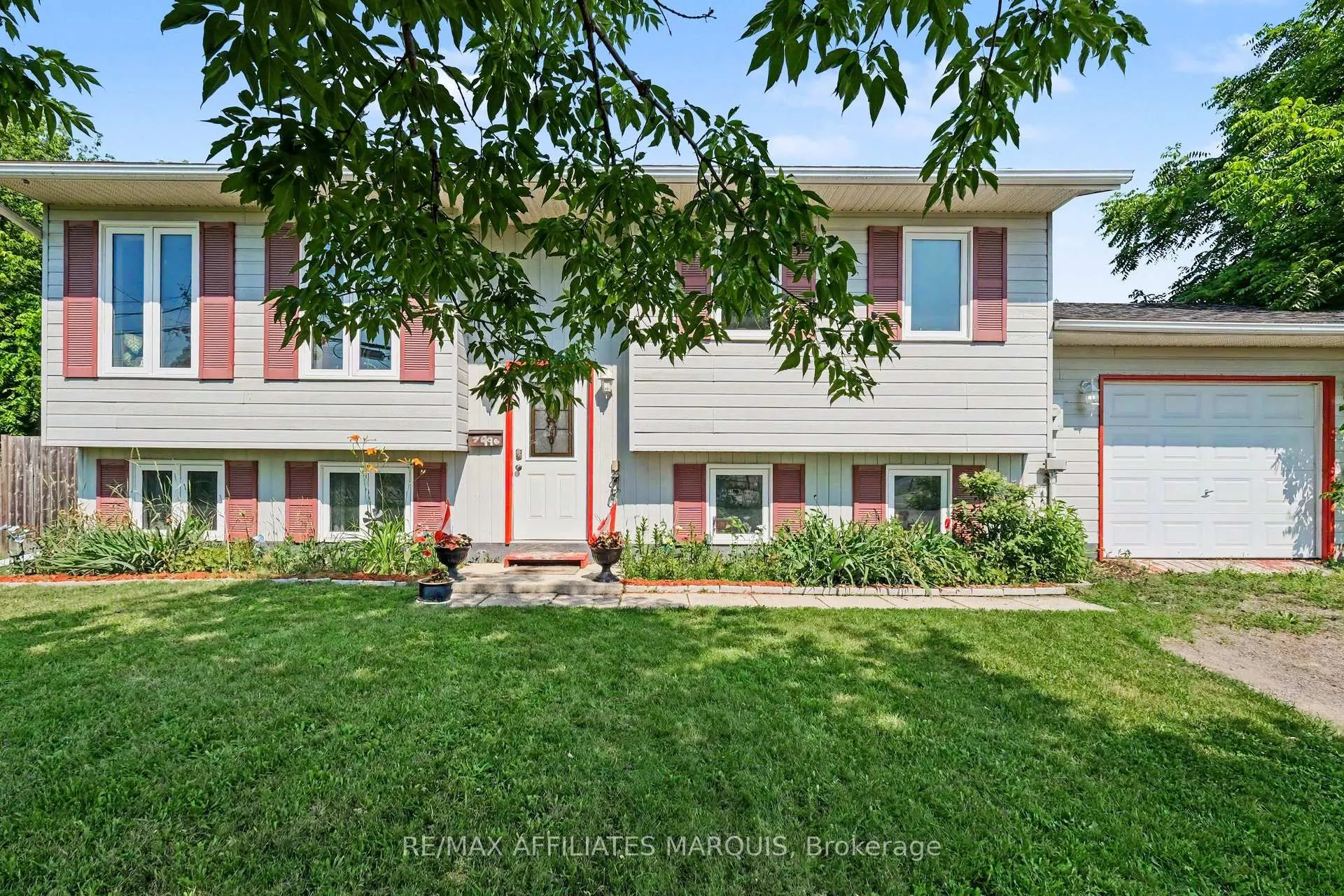 Photo 2 of 7496 Roger Stevens Drive, Montague, Montague Twp — HOMEH