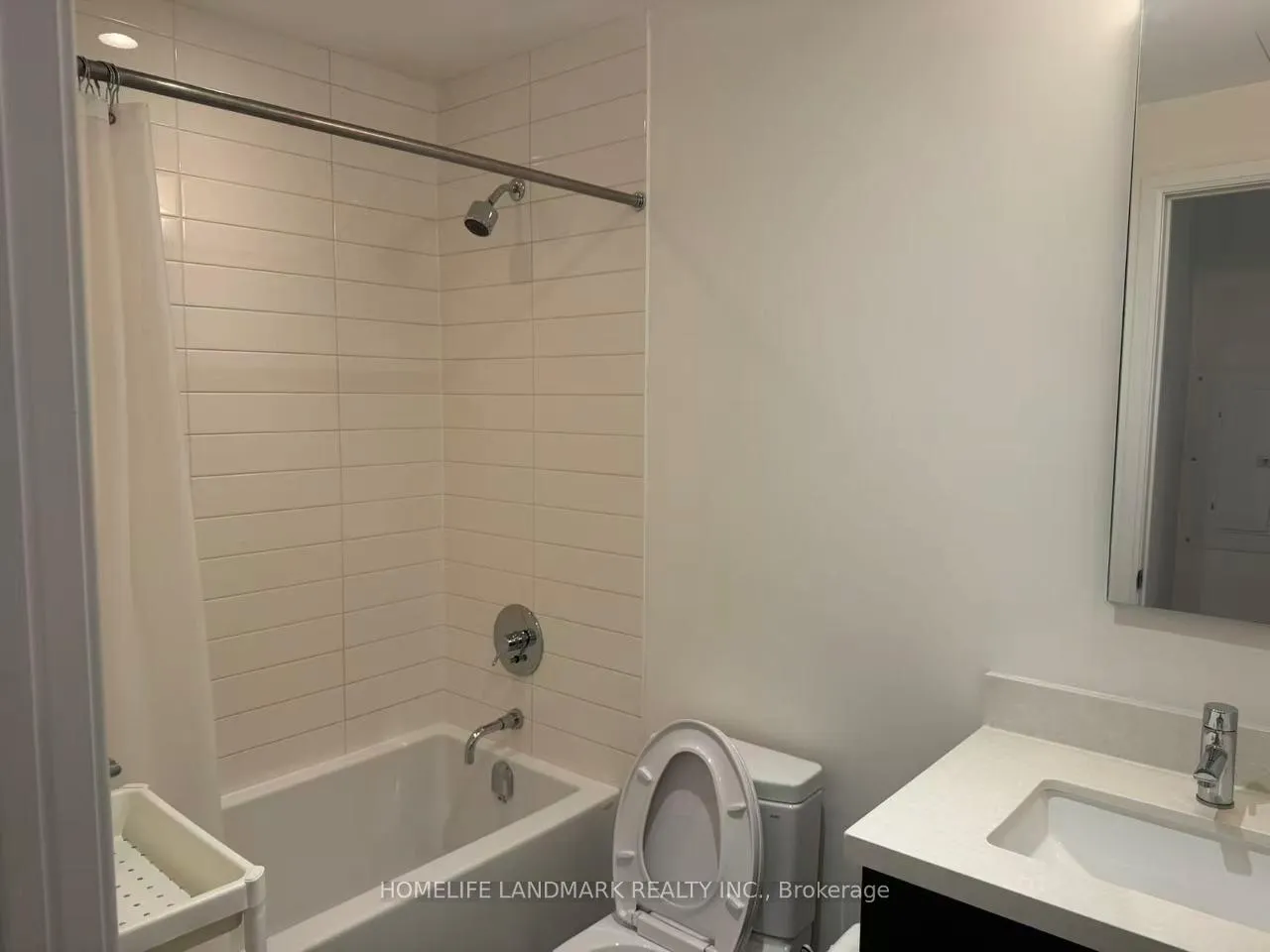 Photo 11 of Unit 806, 88 Cumberland St Street, Toronto, The Annex — HOMEH