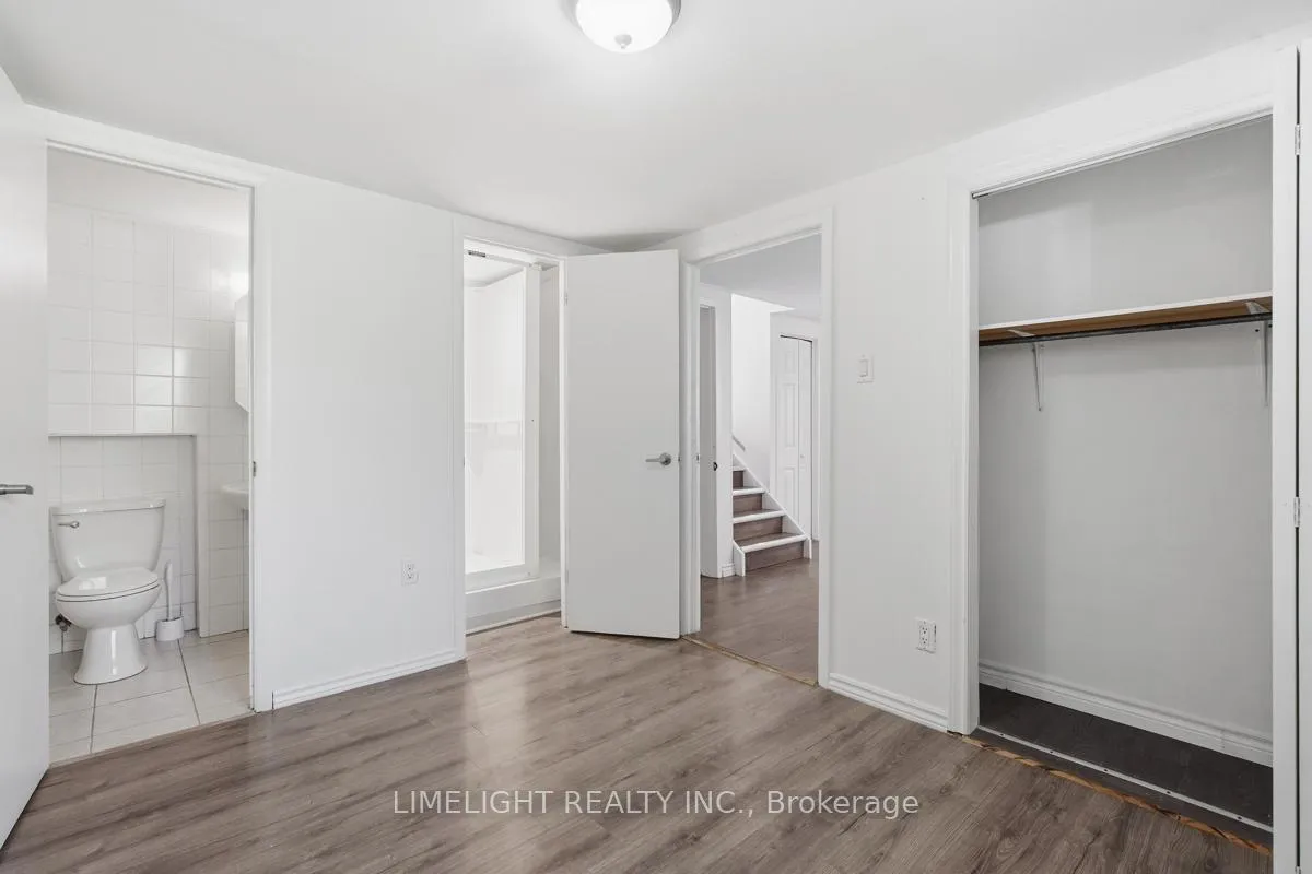 Photo 31 of 43 Cumberland Crescent, London, North G — HOMEH