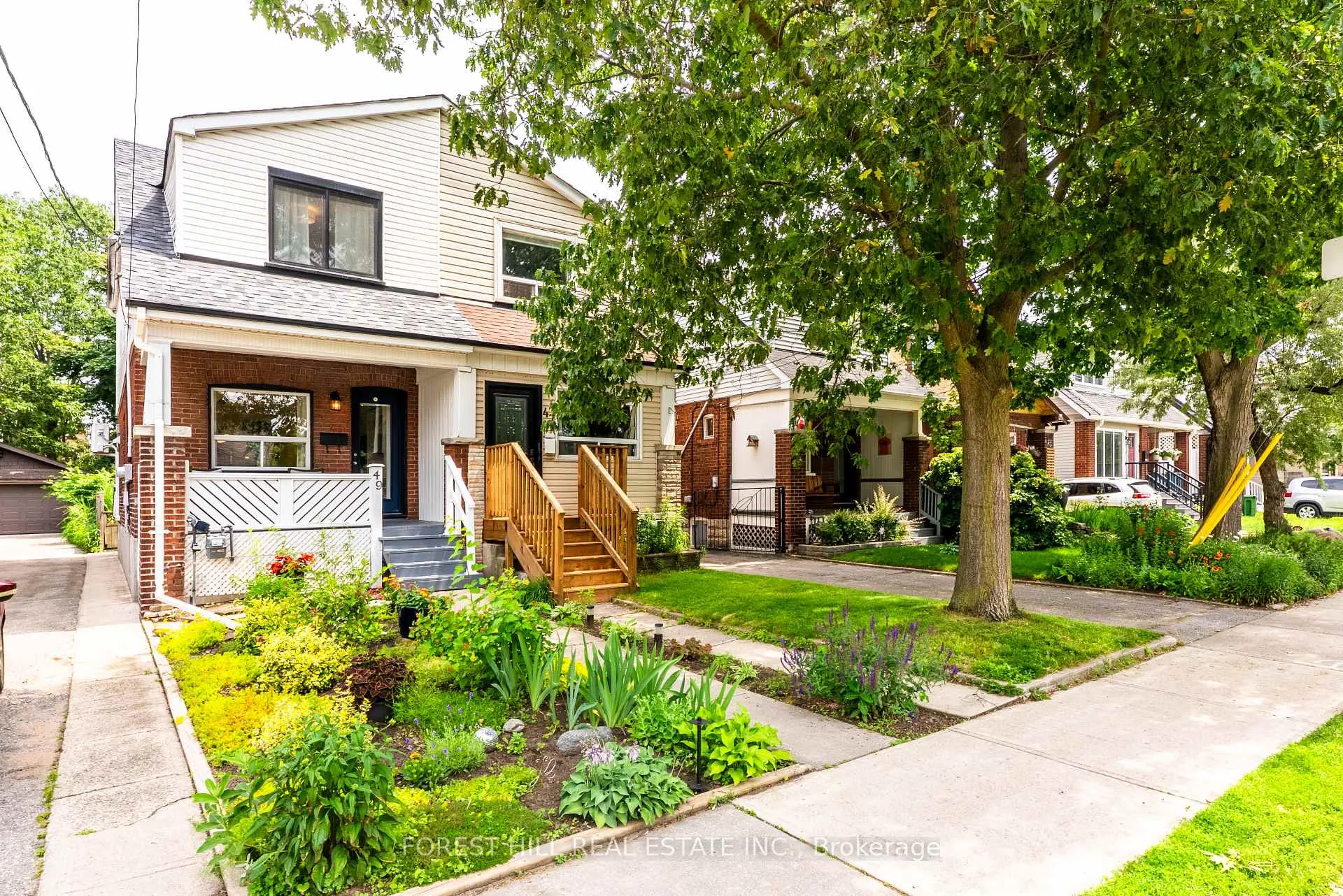 Photo 1 of 49 Gledhill Avenue, Toronto, East York — HOMEH