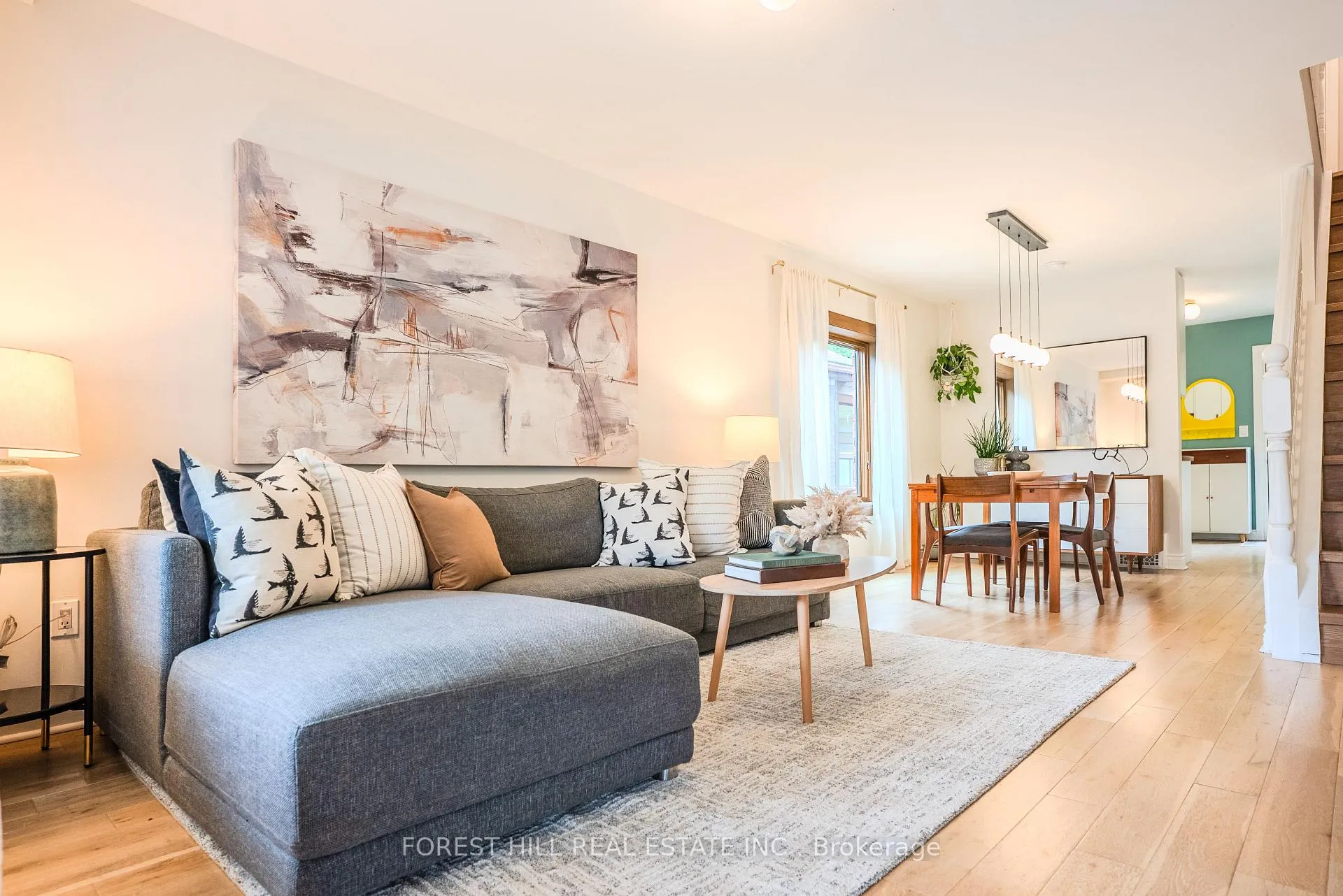 Photo 4 of 49 Gledhill Avenue, Toronto, East York — HOMEH