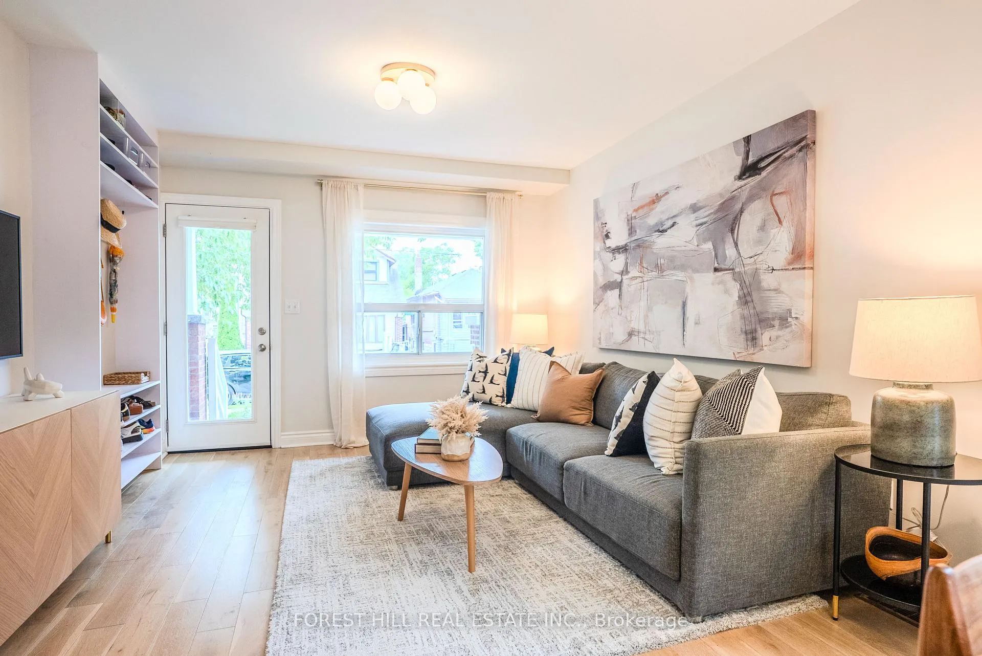 Photo 5 of 49 Gledhill Avenue, Toronto, East York — HOMEH