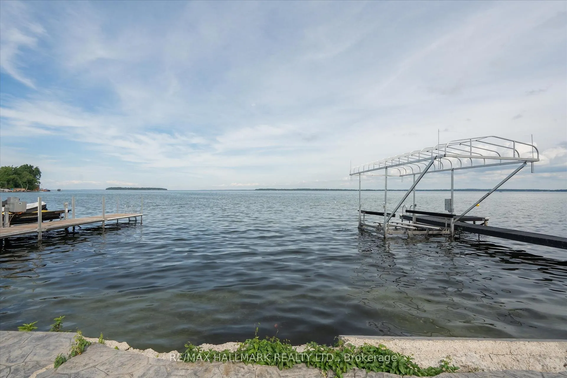 Photo 16 of 2329 Crystal Beach Road, Innisfil, Alcona — HOMEH