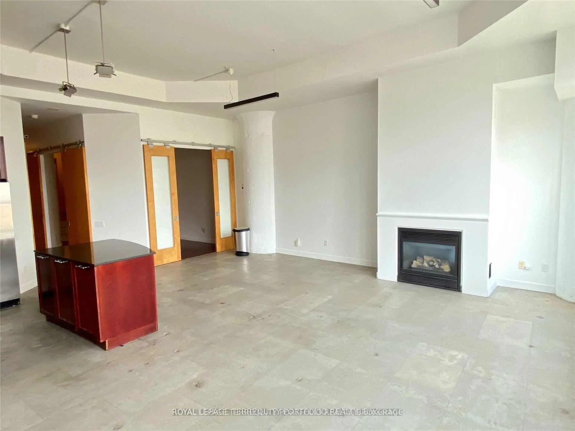 Photo 5 of Unit 403, 155 Dalhousie Street, Toronto, Church-Yonge Corridor — HOMEH