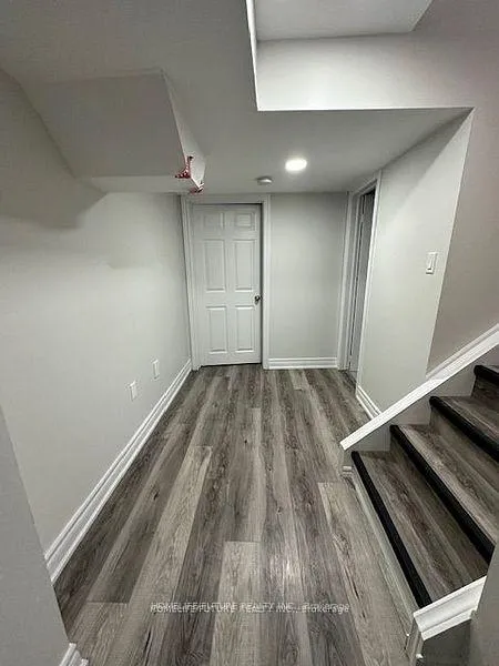 Photo 2 of Unit Bsmt, 17 Ada Gardens, Markham, Box Grove — HOMEH