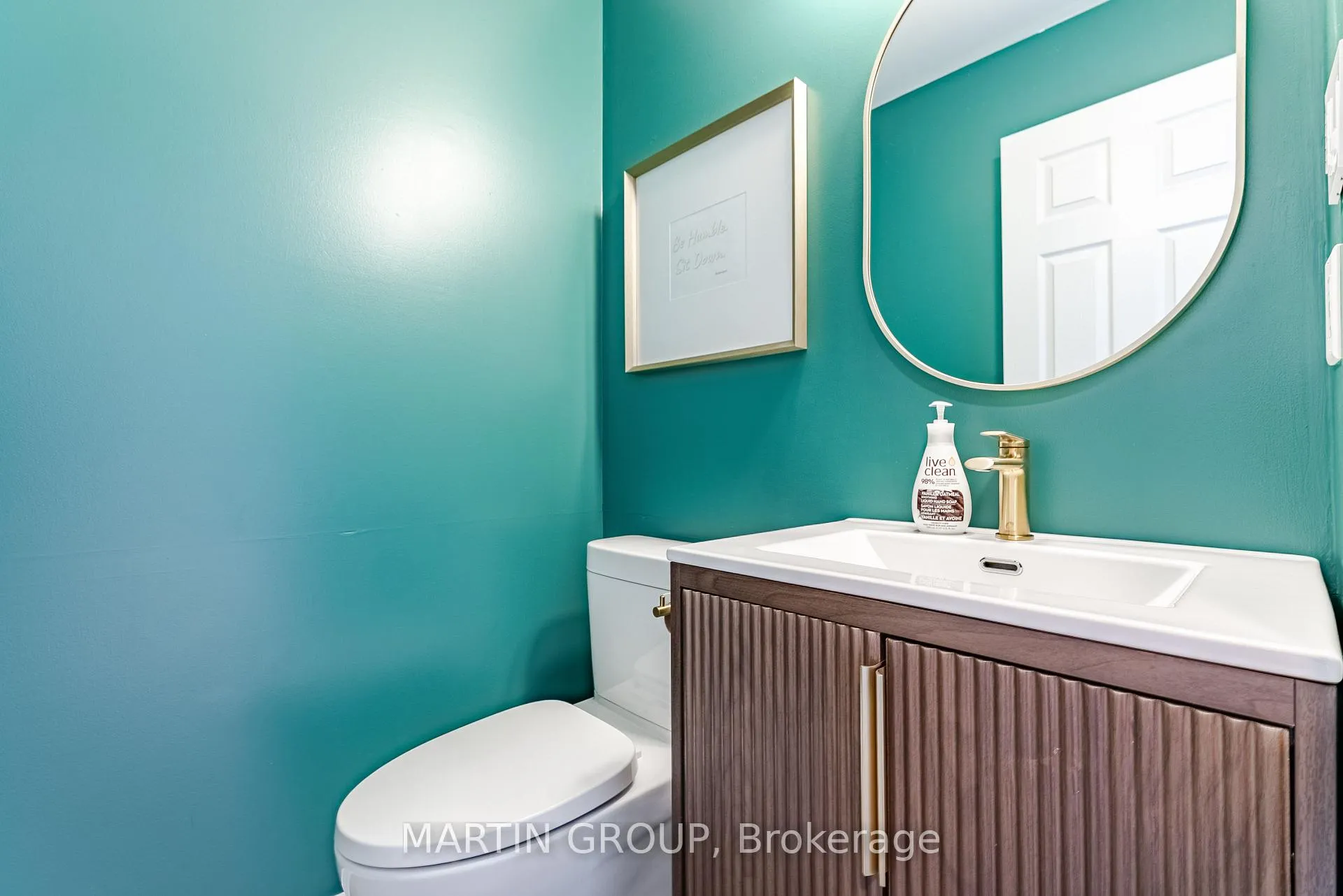 Photo 18 of 2425 Grand Oak Trail, Oakville, Westmount — HOMEH