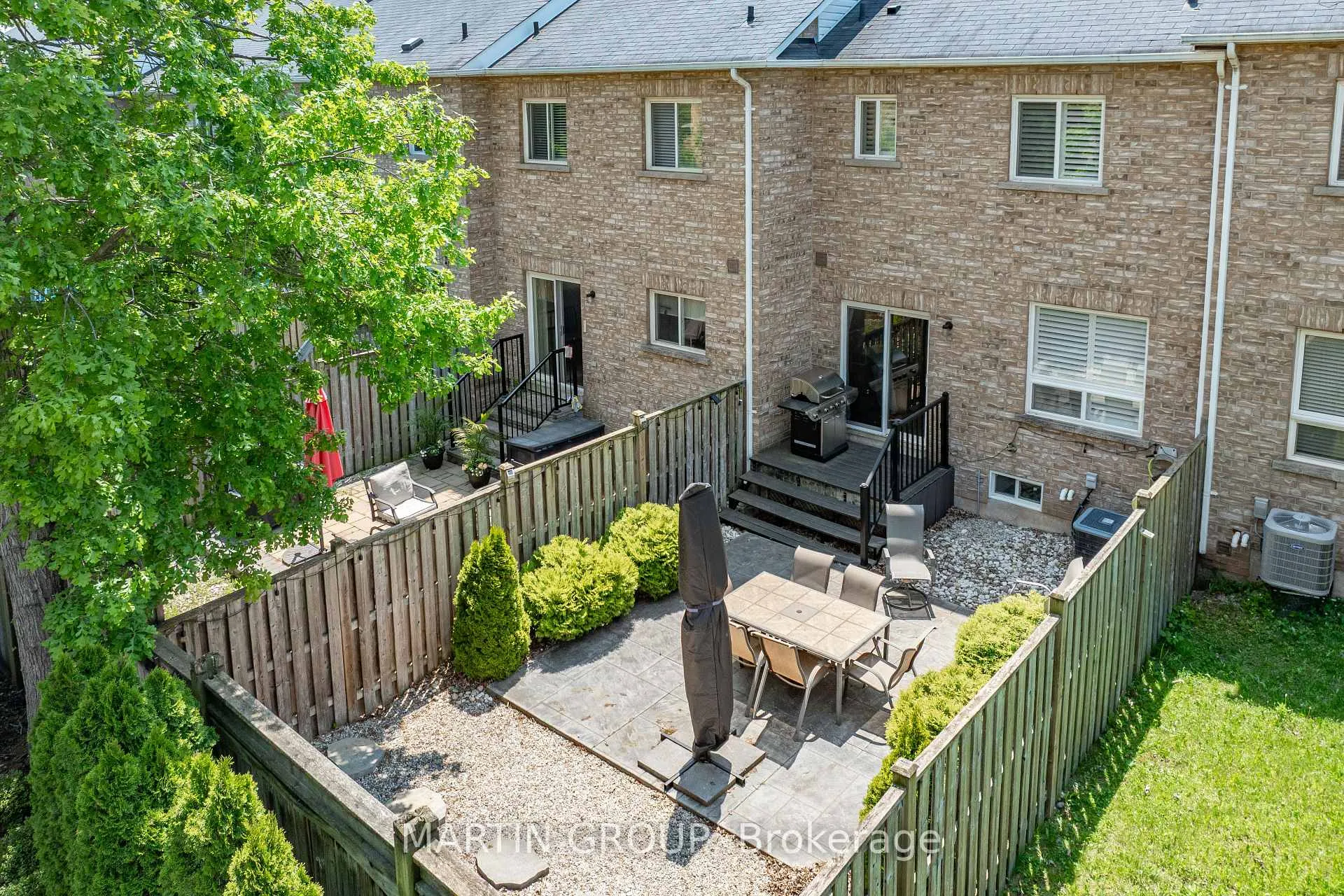 Photo 39 of 2425 Grand Oak Trail, Oakville, Westmount — HOMEH