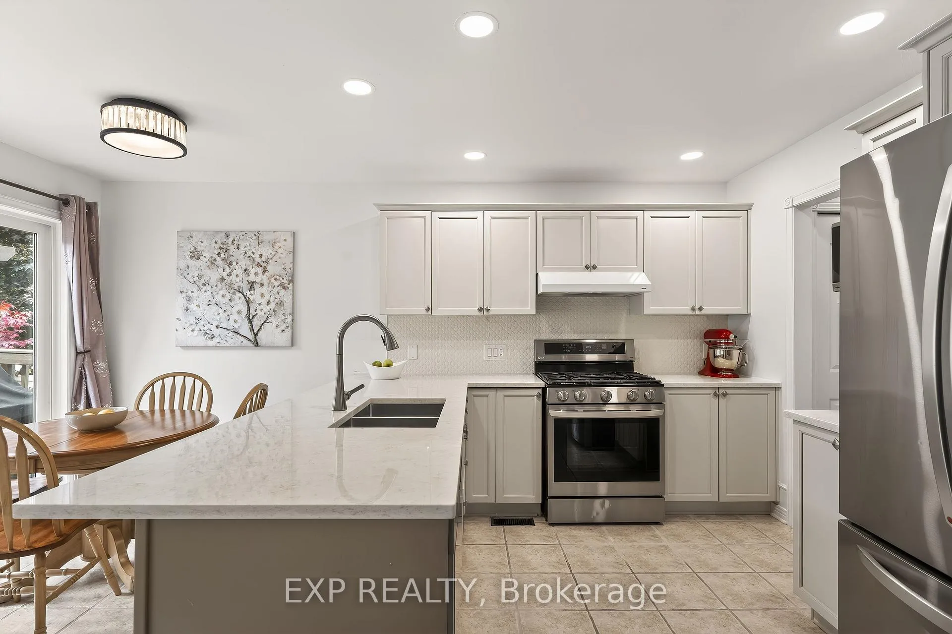 Photo 14 of 57 Rivergreen Crescent, Ottawa, Kanata - Bridlewood — HOMEH