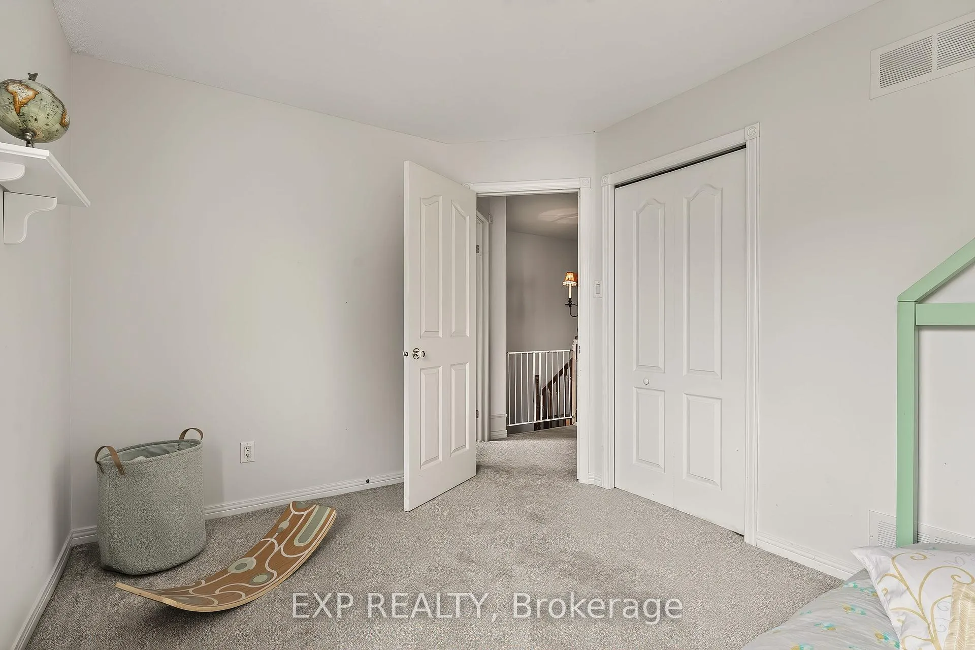 Photo 33 of 57 Rivergreen Crescent, Ottawa, Kanata - Bridlewood — HOMEH