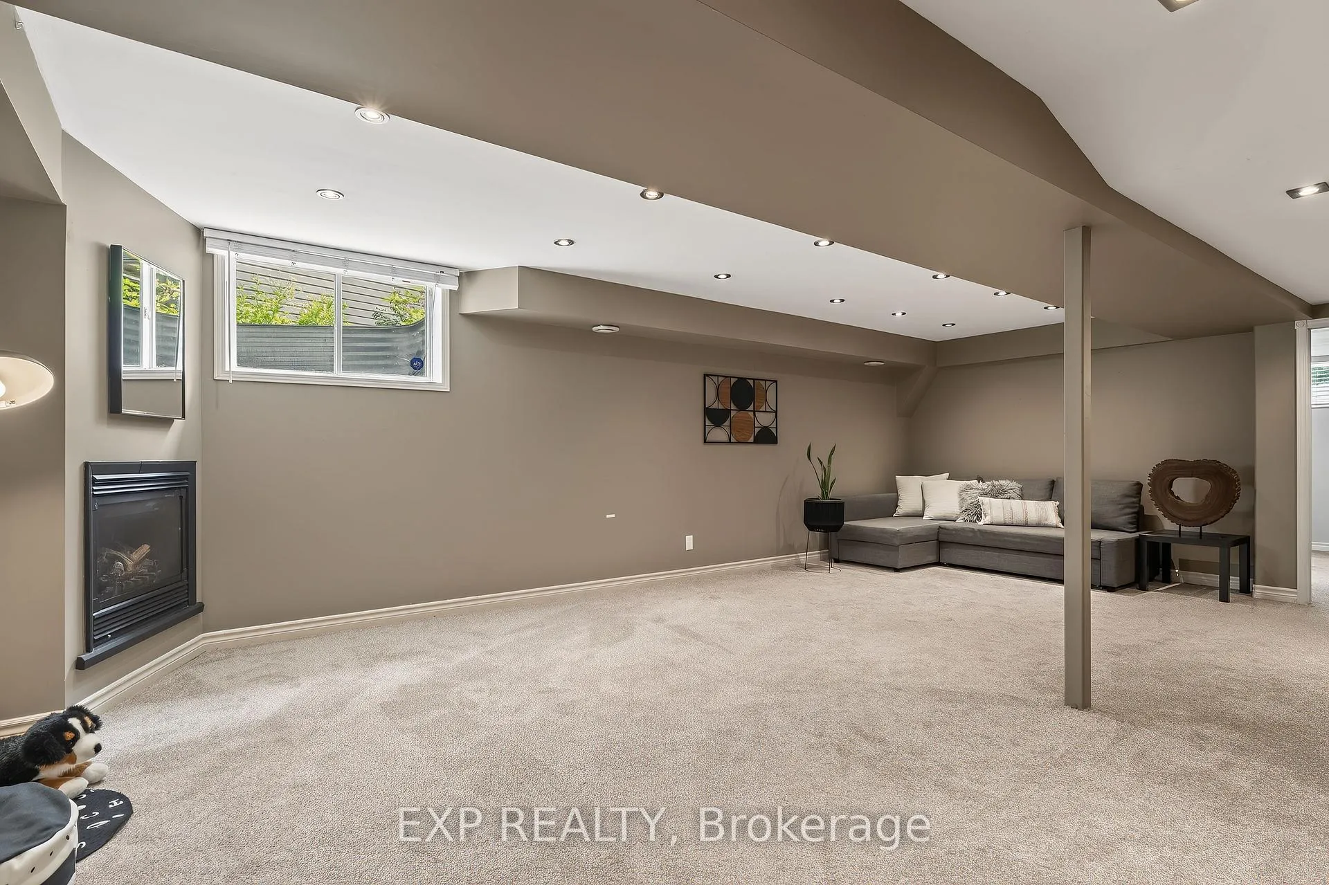 Photo 37 of 57 Rivergreen Crescent, Ottawa, Kanata - Bridlewood — HOMEH