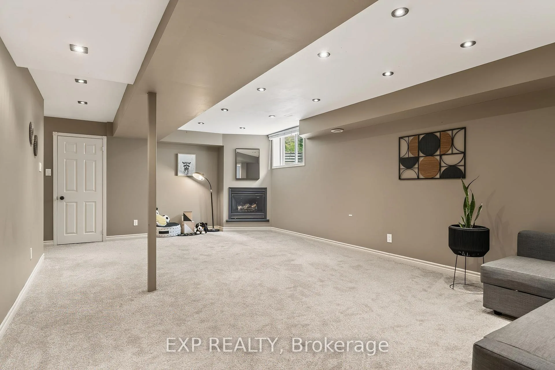 Photo 39 of 57 Rivergreen Crescent, Ottawa, Kanata - Bridlewood — HOMEH