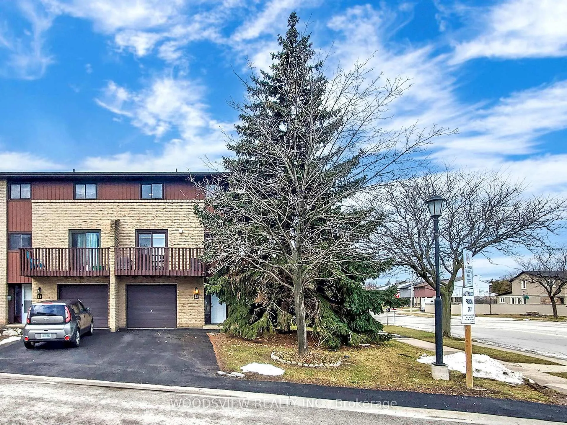 Photo 3 of Unit 43, 1250 Limeridge Road E, Hamilton, Trenholme — HOMEH