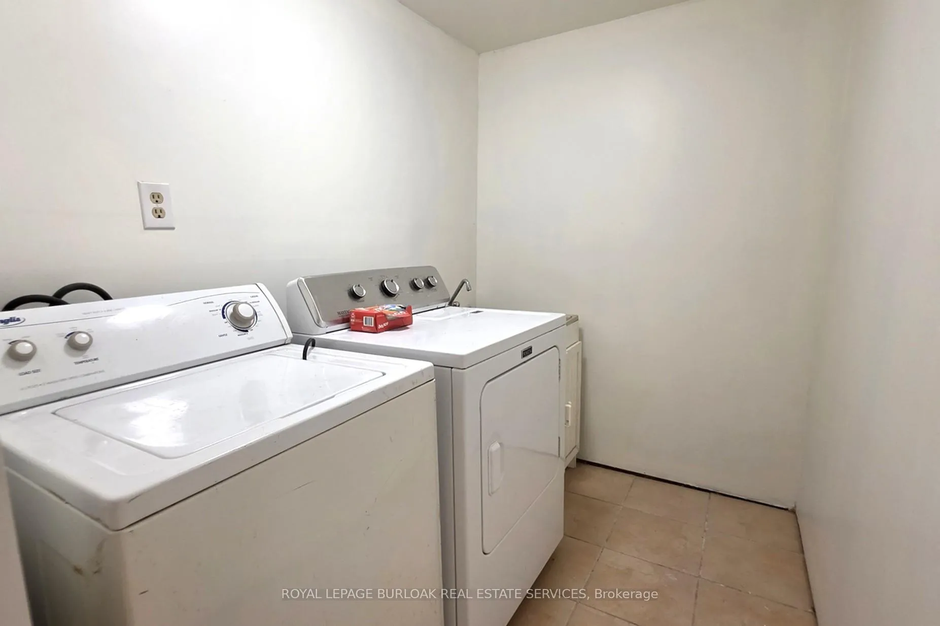 Photo 16 of 529 5 Concession W, Hamilton, Rural Flamborough — HOMEH