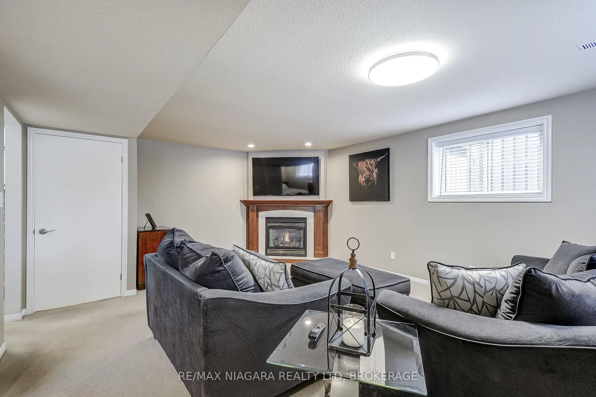 Photo 17 of 104 Whiteoak Crescent, Welland, N. Welland — HOMEH