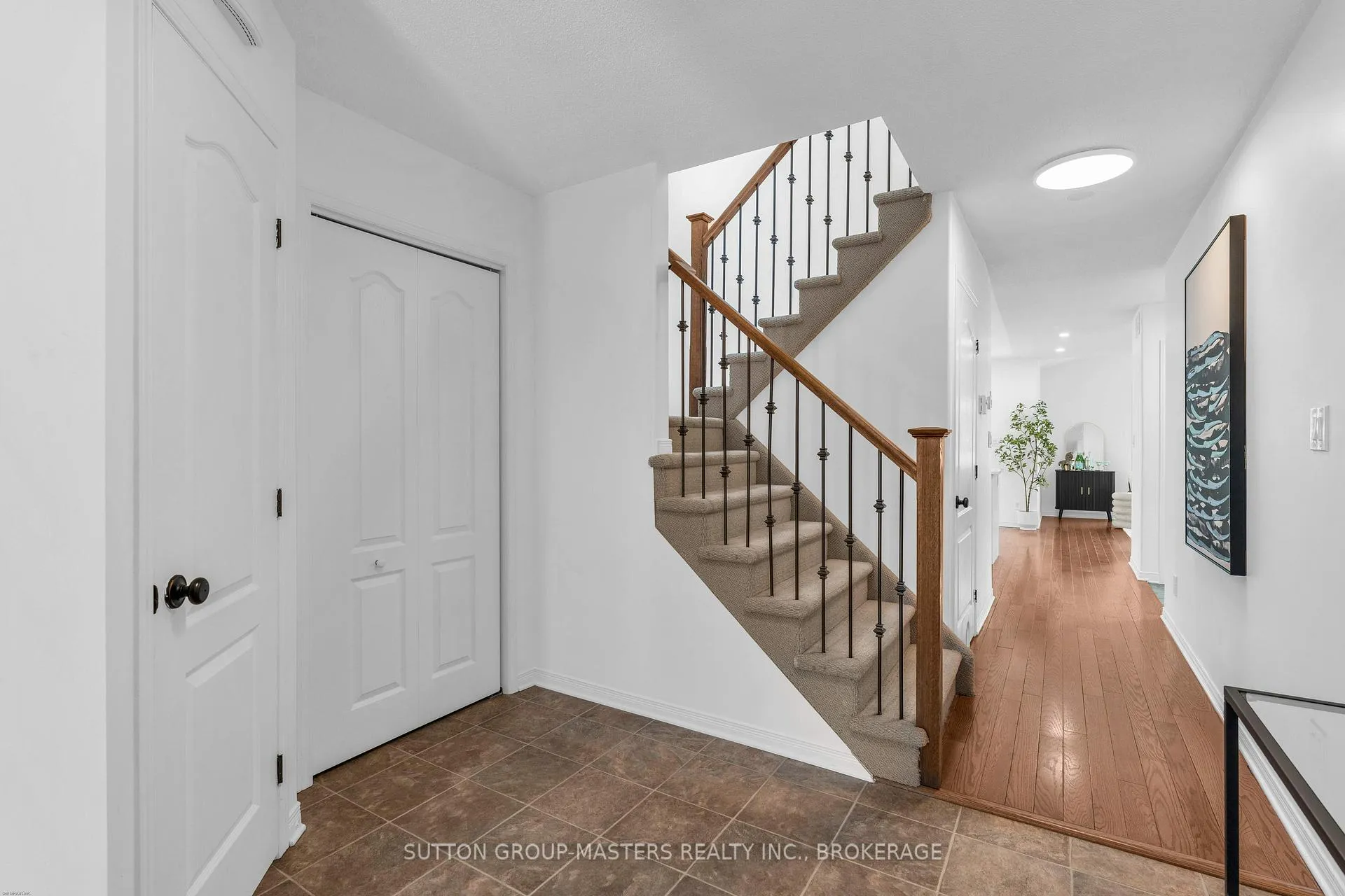 Photo 6 of 1521 Crimson Crescent, Kingston, City Northwest — HOMEH