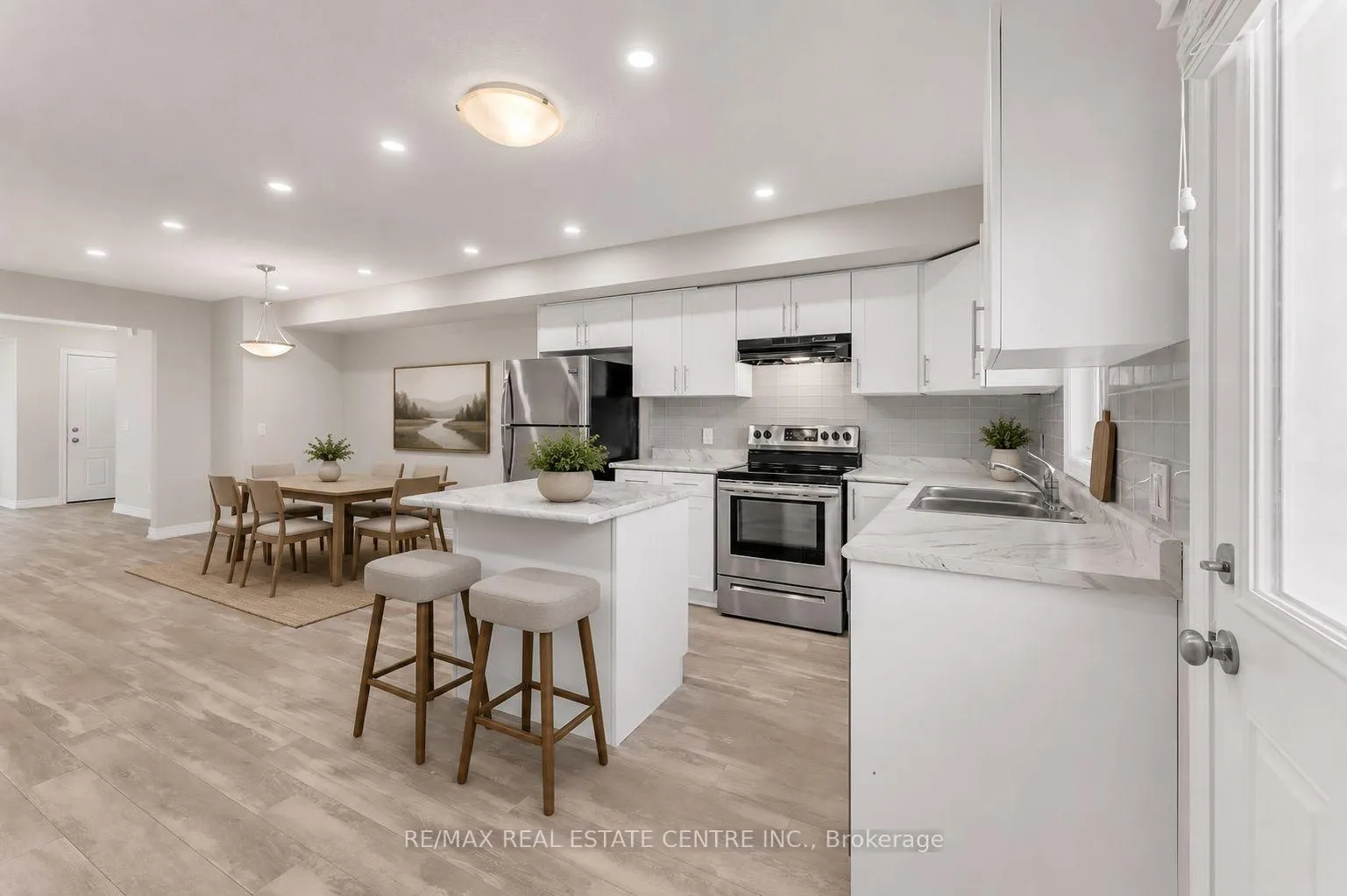 Photo 11 of Unit 59, 7768 Ascot Circle, Niagara Falls, Ascot — HOMEH
