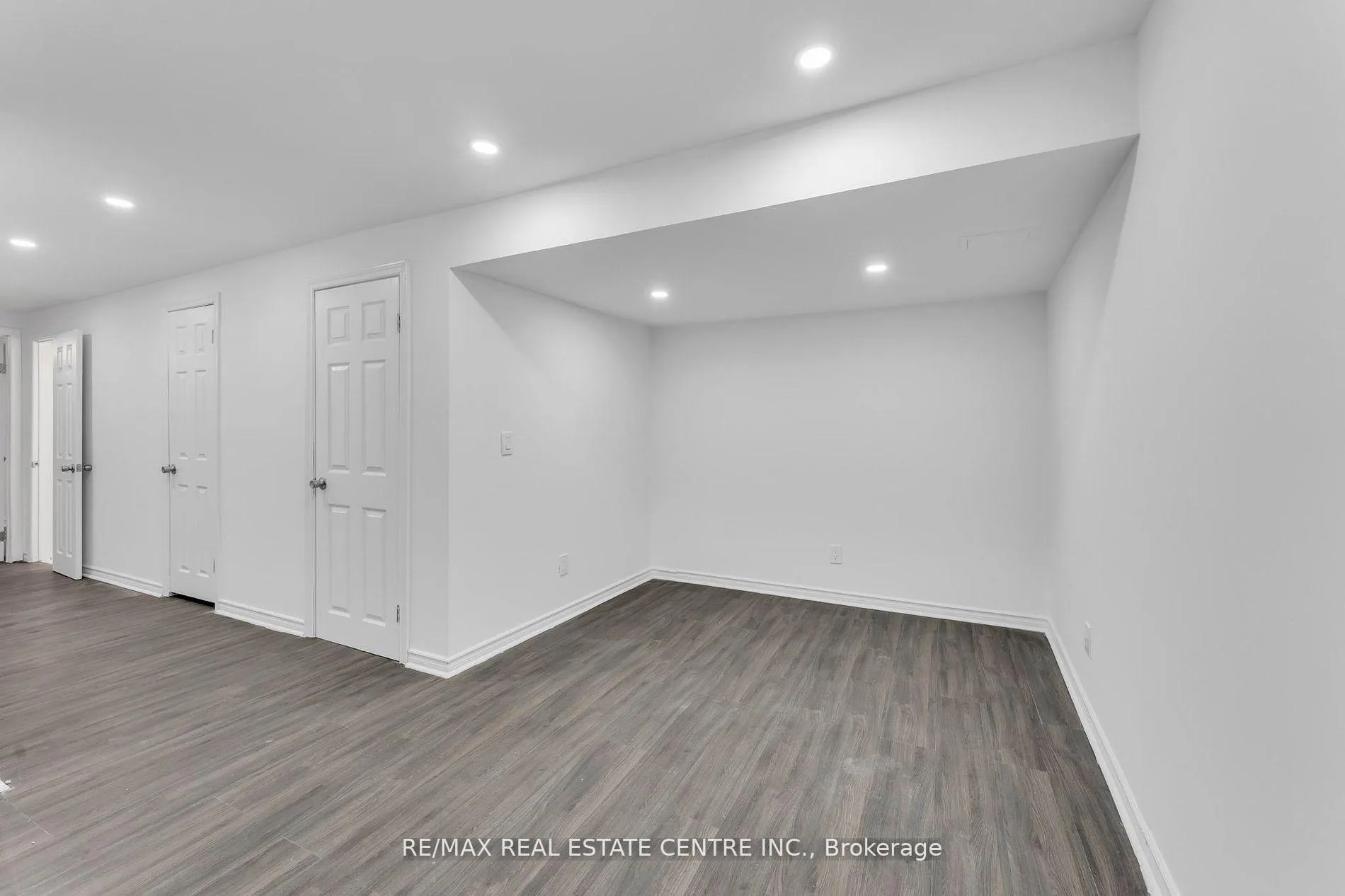 Photo 24 of Unit 59, 7768 Ascot Circle, Niagara Falls, Ascot — HOMEH