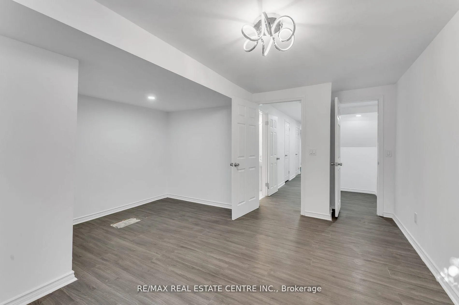Photo 27 of Unit 59, 7768 Ascot Circle, Niagara Falls, Ascot — HOMEH