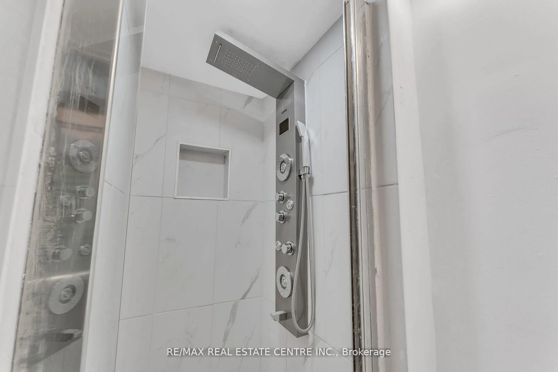 Photo 31 of Unit 59, 7768 Ascot Circle, Niagara Falls, Ascot — HOMEH