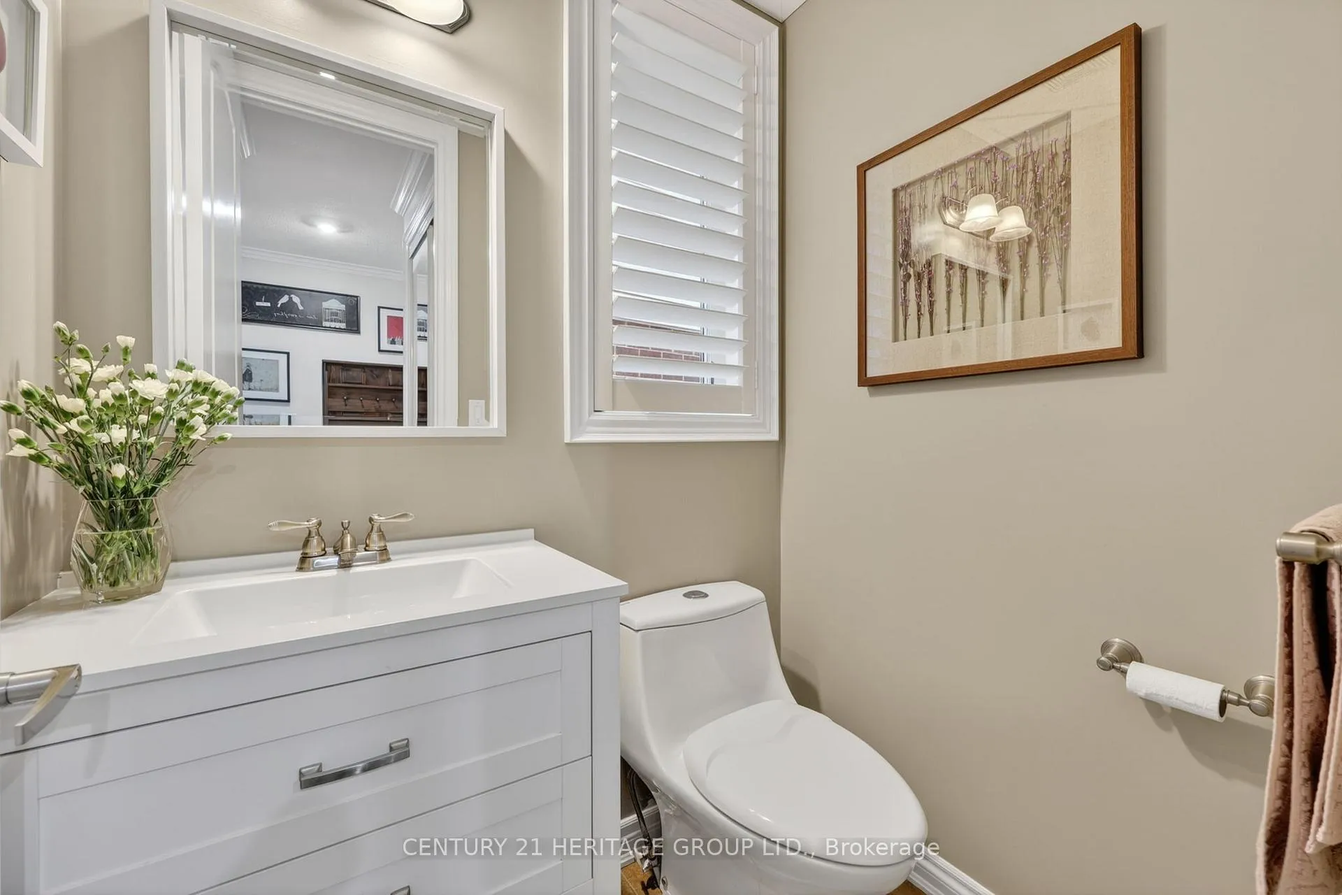 Photo 8 of 35 Paddison Place, New Tecumseth, Alliston — HOMEH