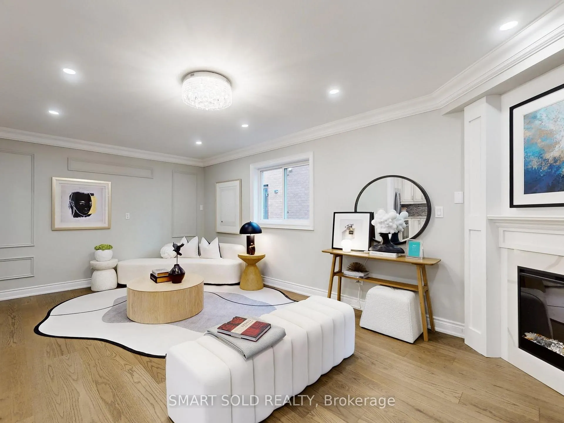 Photo 6 of 24 Normandy Crescent, Richmond Hill, Harding — HOMEH
