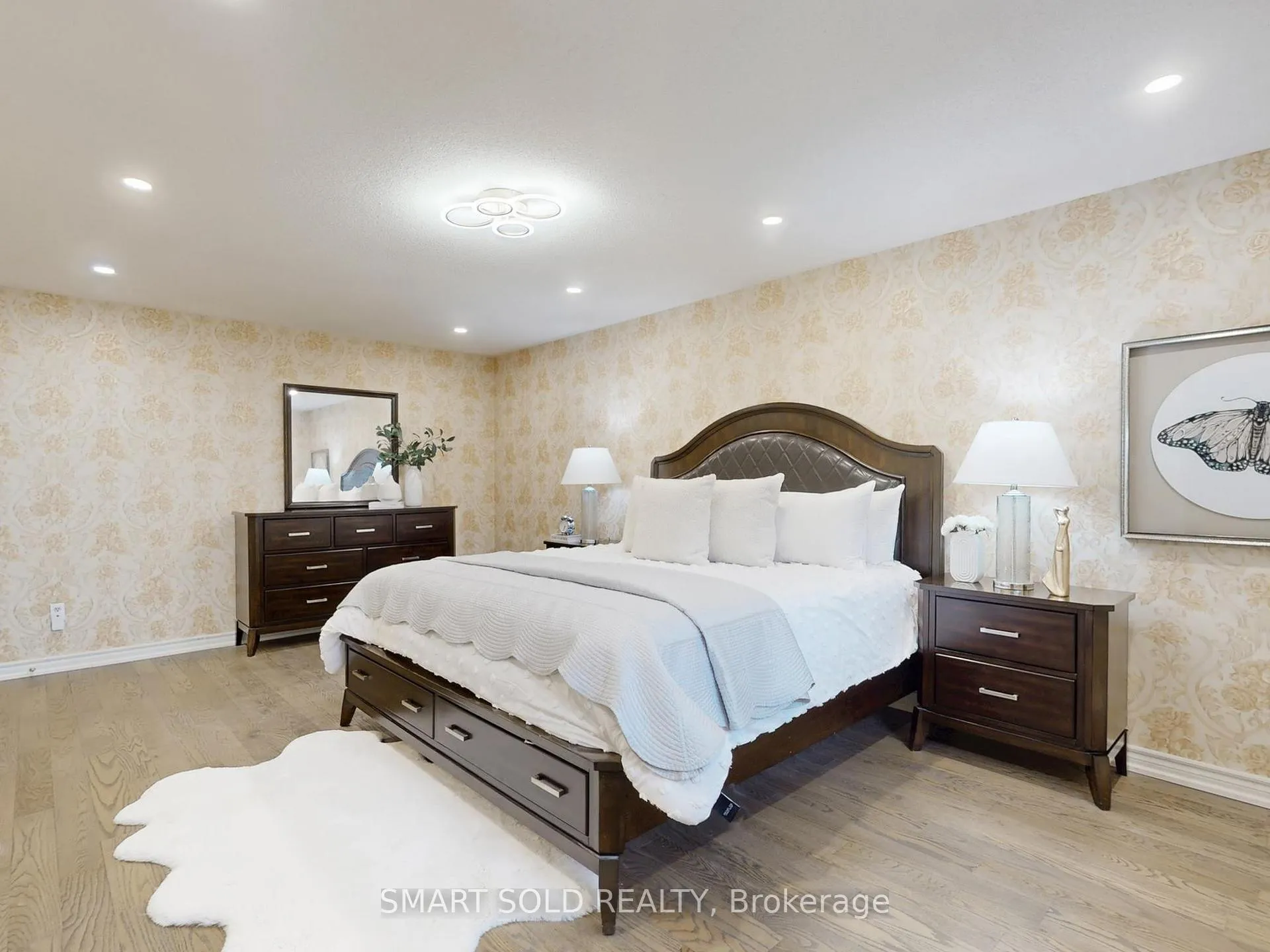 Photo 16 of 24 Normandy Crescent, Richmond Hill, Harding — HOMEH
