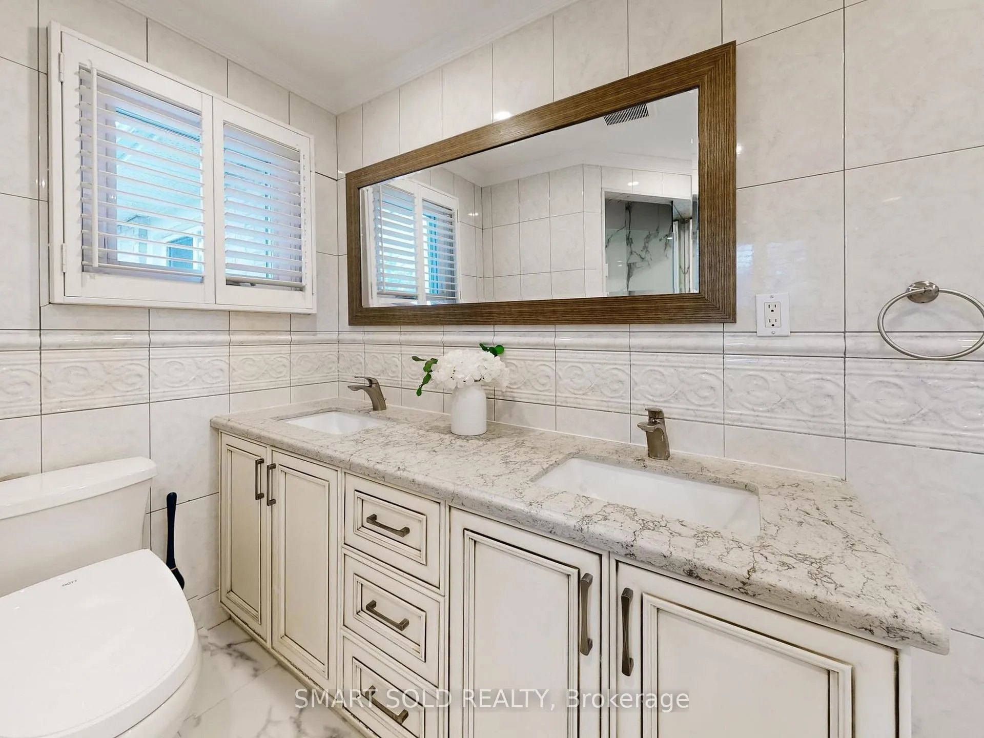 Photo 18 of 24 Normandy Crescent, Richmond Hill, Harding — HOMEH