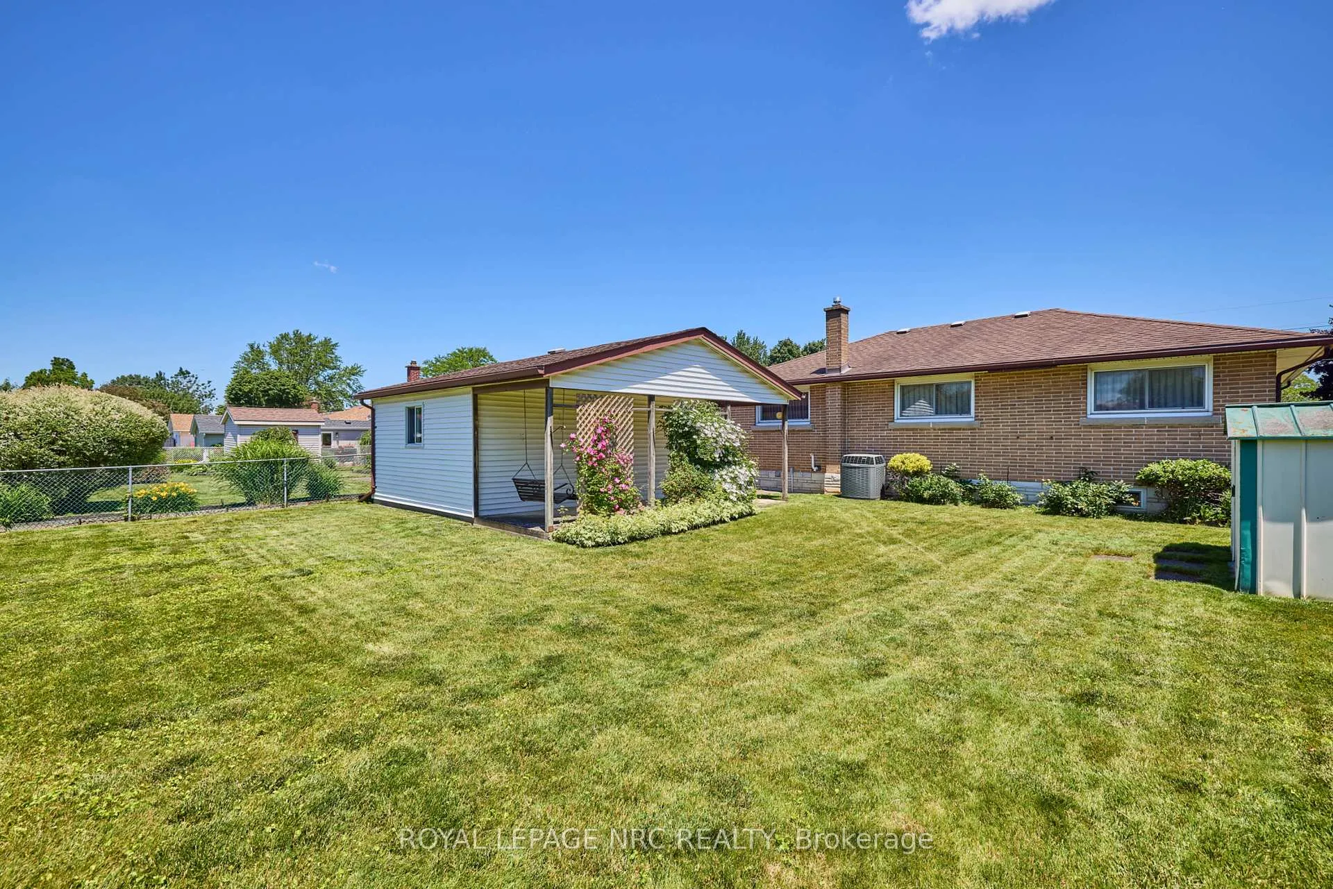 Photo 9 of 519 Alan Avenue, Welland, Prince Charles — HOMEH