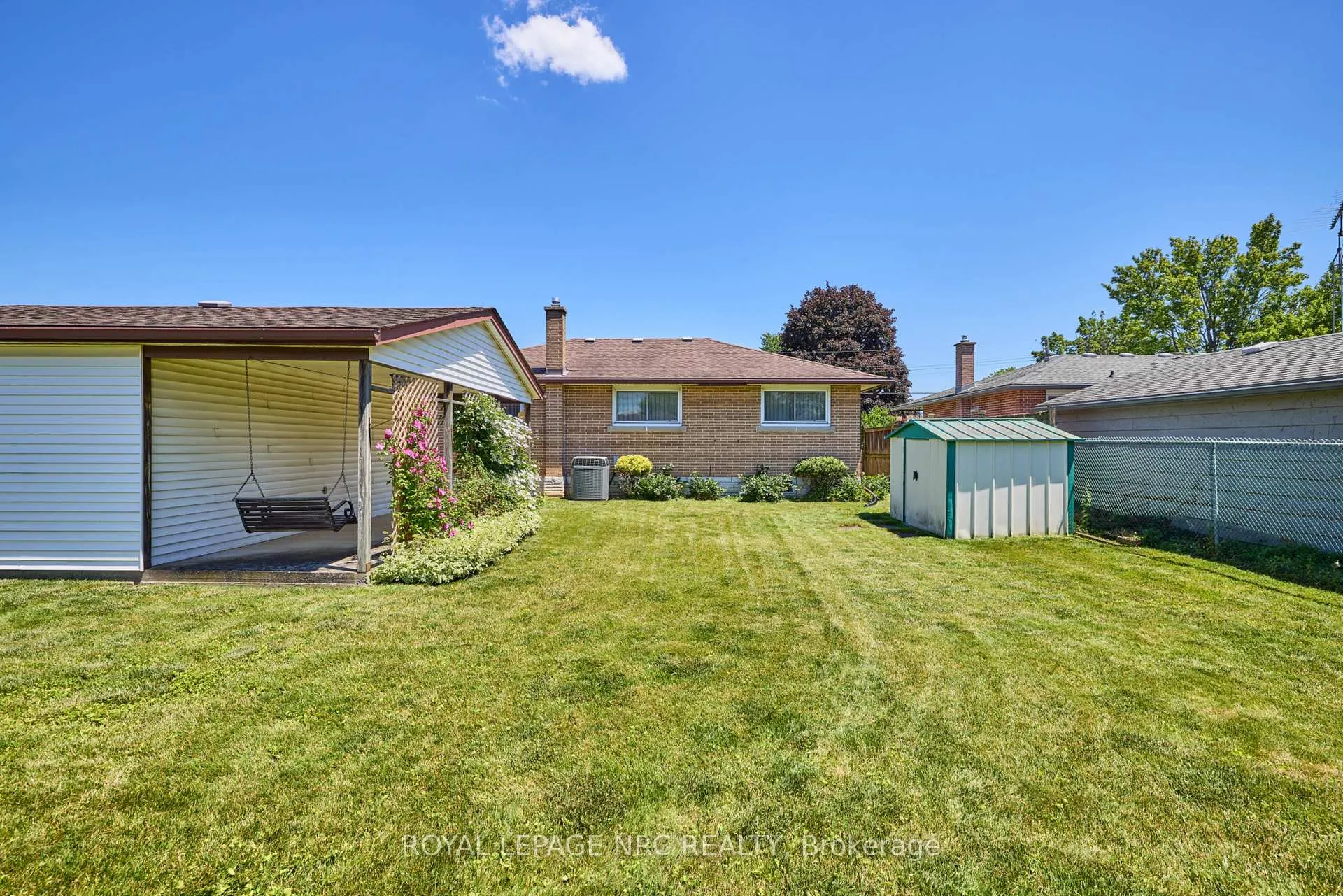Photo 10 of 519 Alan Avenue, Welland, Prince Charles — HOMEH
