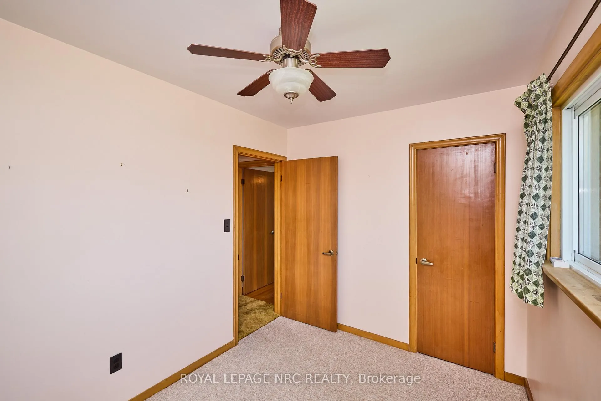 Photo 30 of 519 Alan Avenue, Welland, Prince Charles — HOMEH