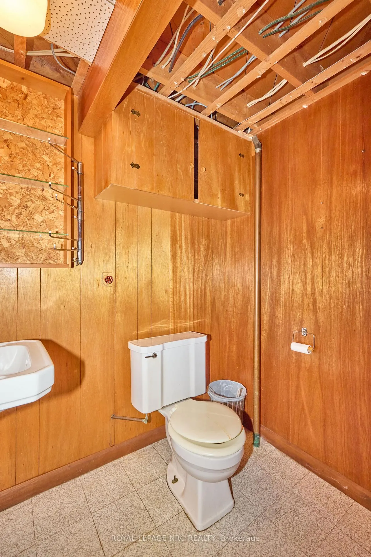 Photo 44 of 519 Alan Avenue, Welland, Prince Charles — HOMEH