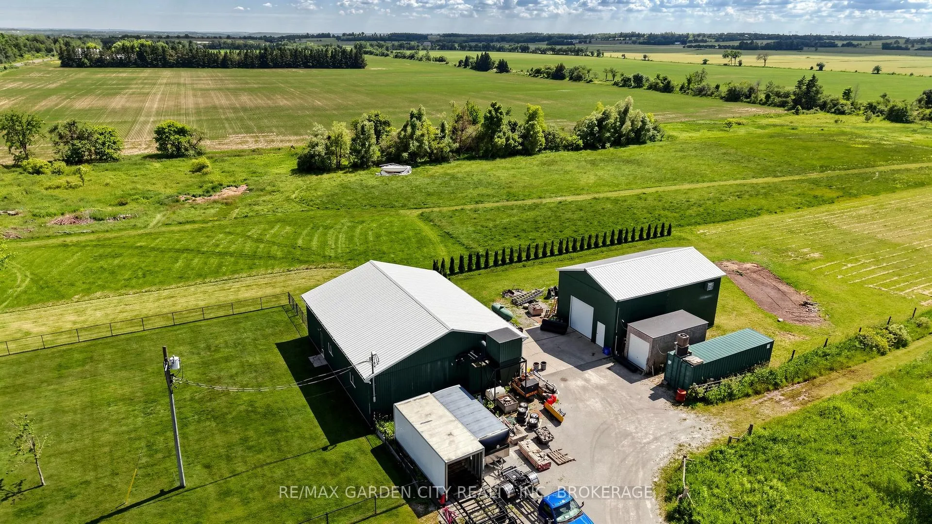 Photo 12 of 6022 11th Line, Essa, Thornton — HOMEH