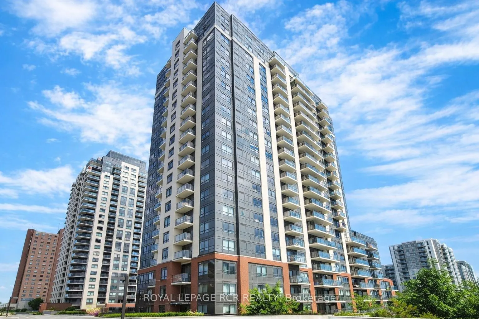 Front of Unit 503, 1420 Dupont Street