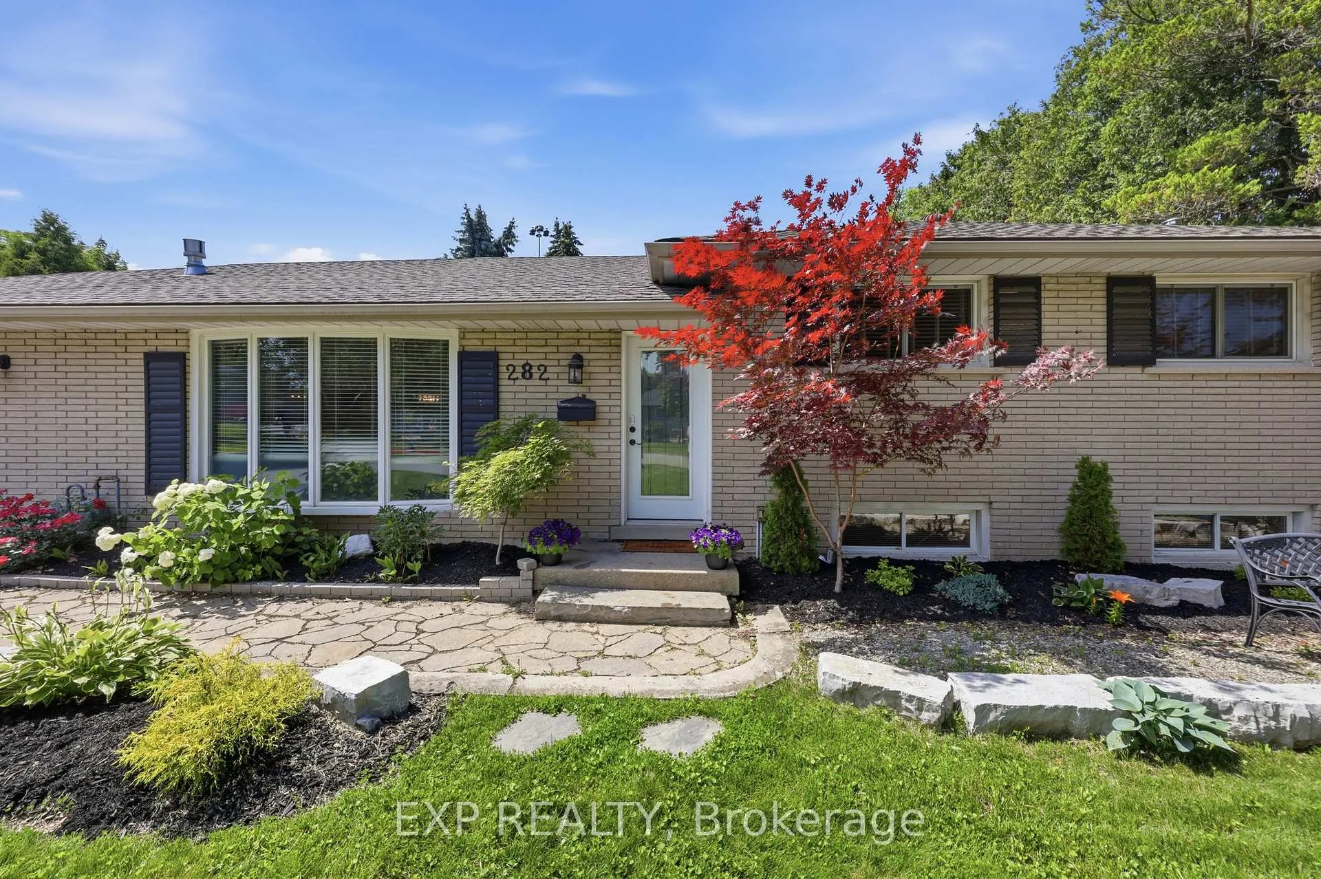 Photo 6 of 282 Harmony Road, Hamilton, Meadowlands — HOMEH