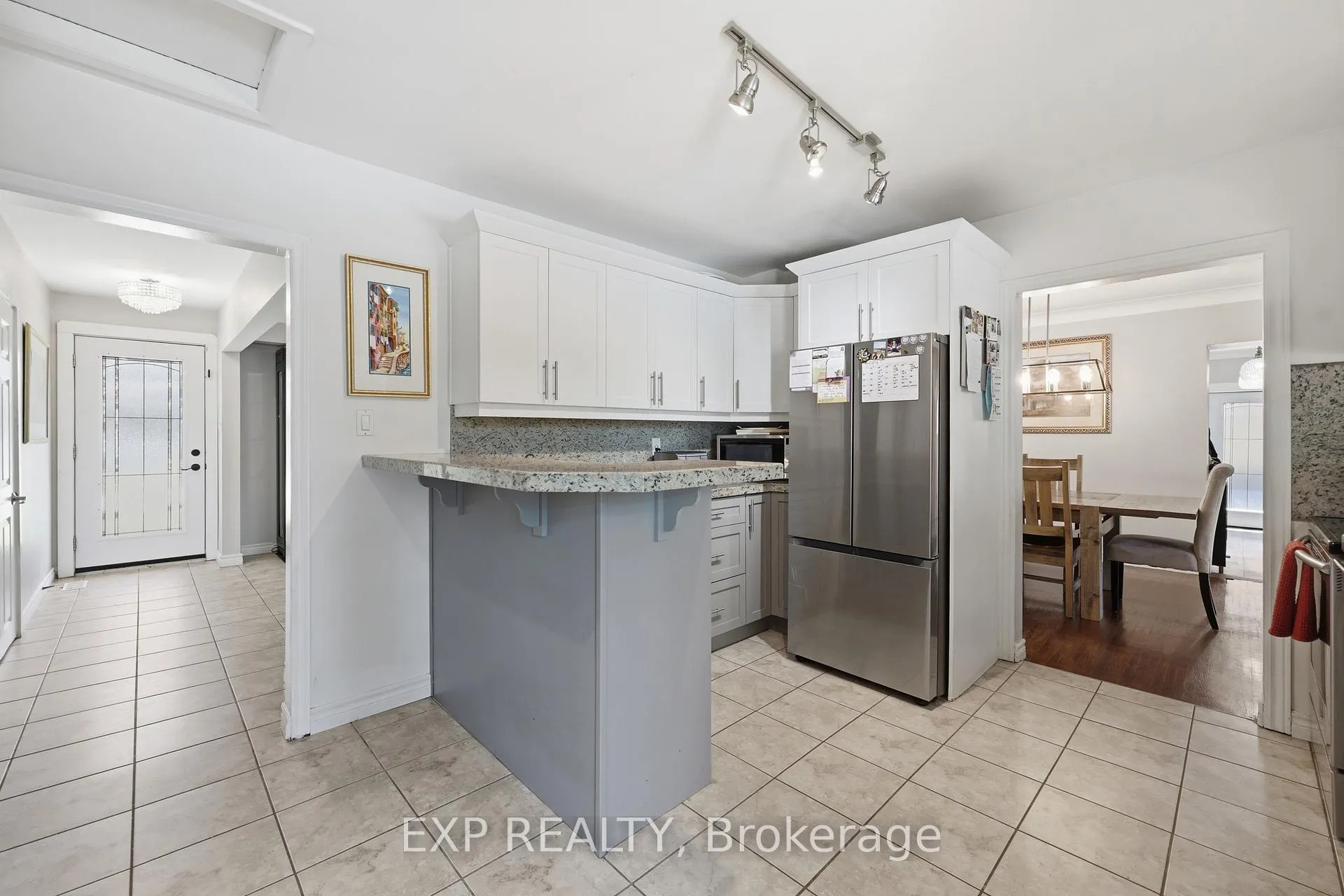 Photo 15 of 282 Harmony Road, Hamilton, Meadowlands — HOMEH